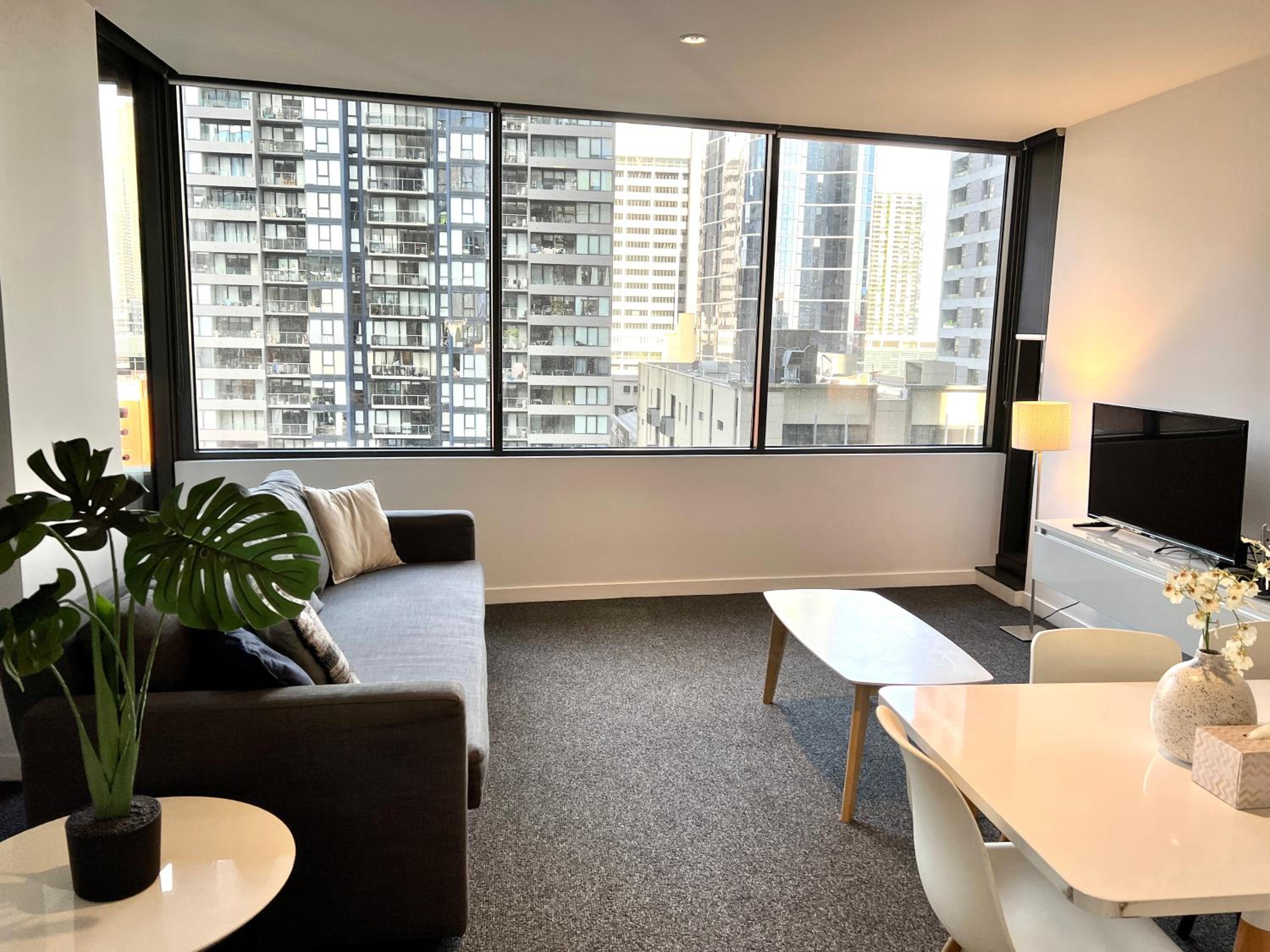 ReadySet Apartments at Madison