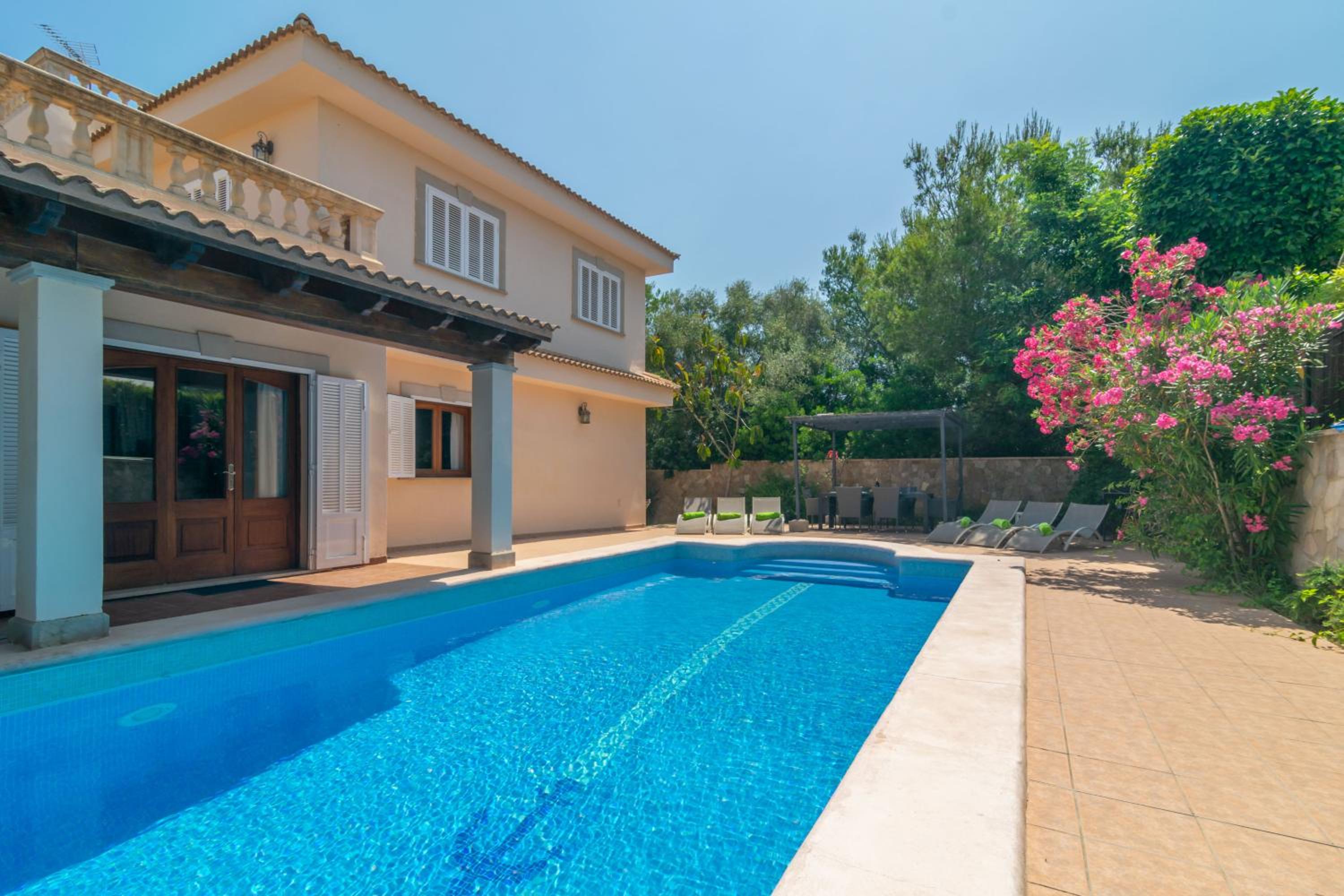 Villa Son Serra
