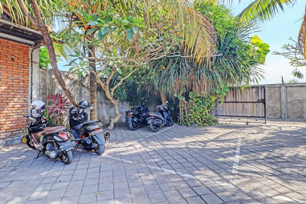 outdoor BBQ area