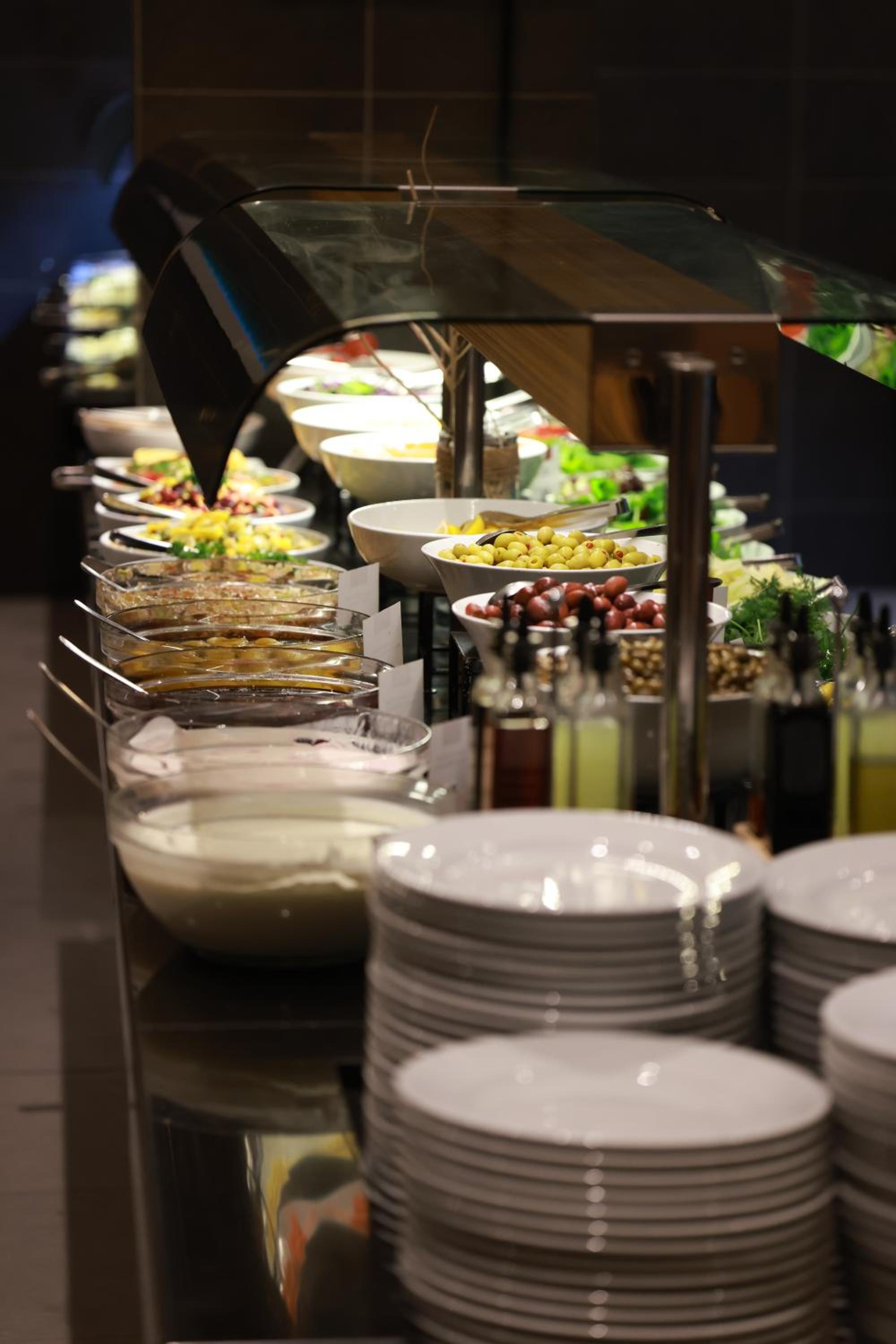 Nova Plaza Prime Hotel - Image 21