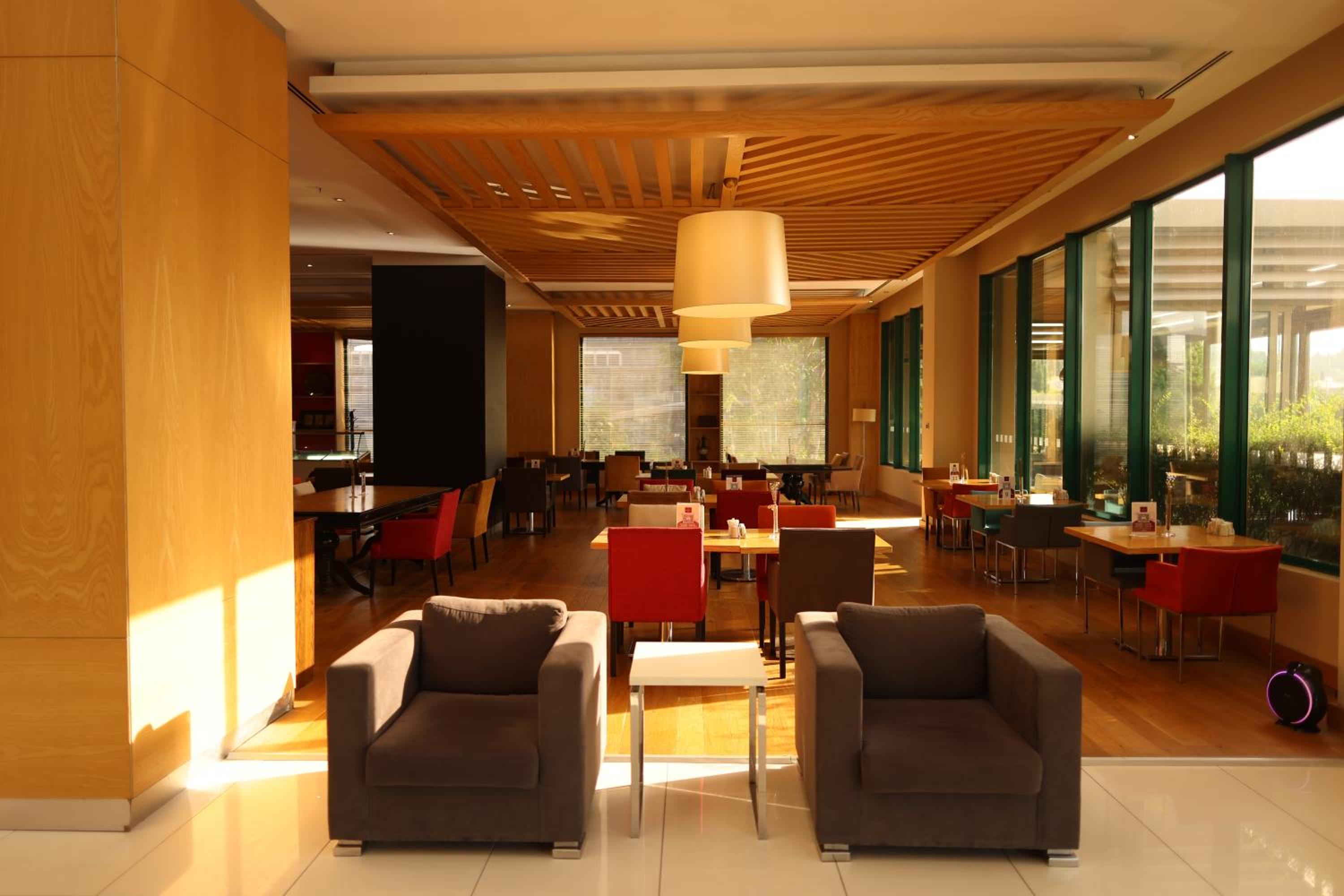 Nova Plaza Prime Hotel - Image 173