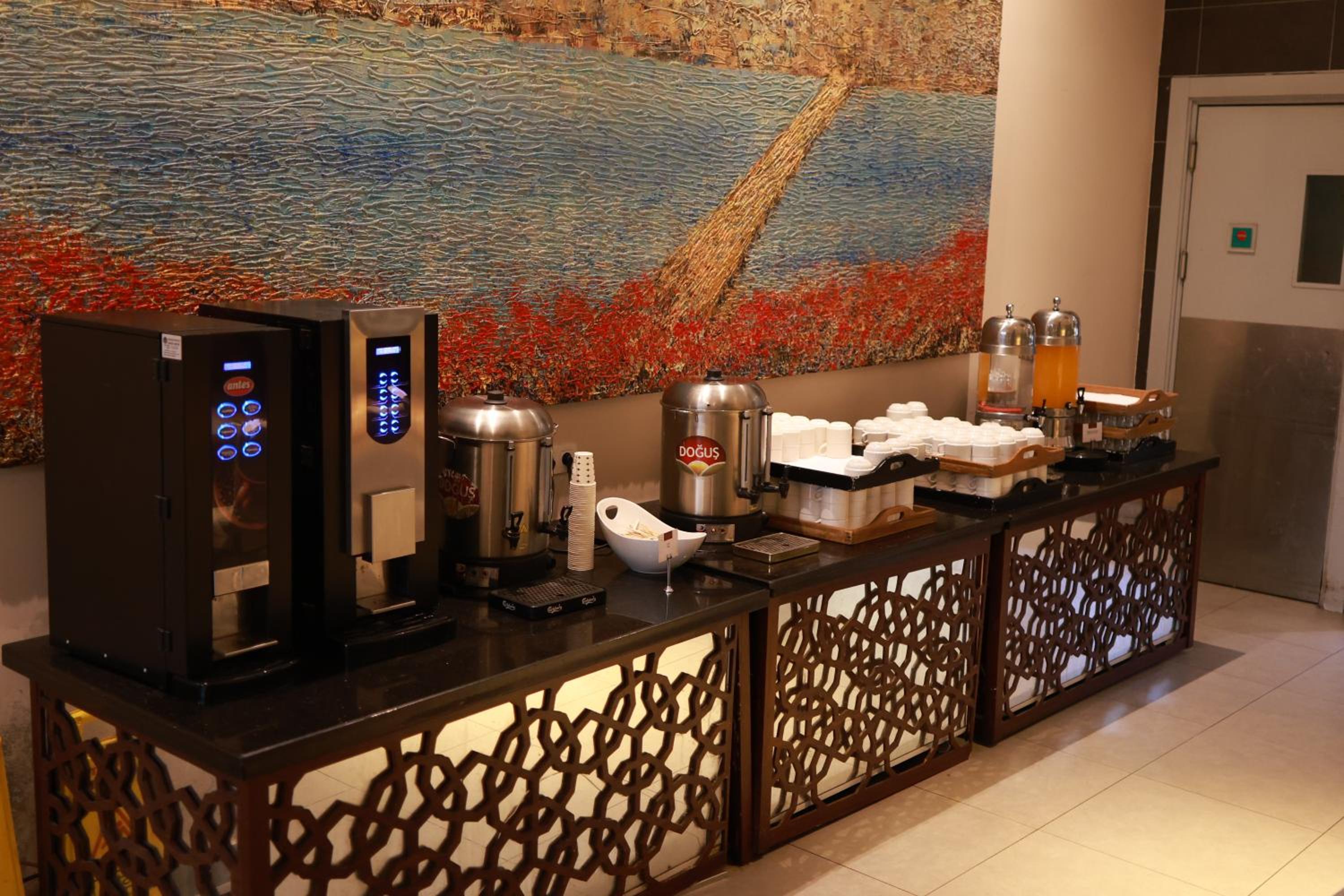 Nova Plaza Prime Hotel - Image 78