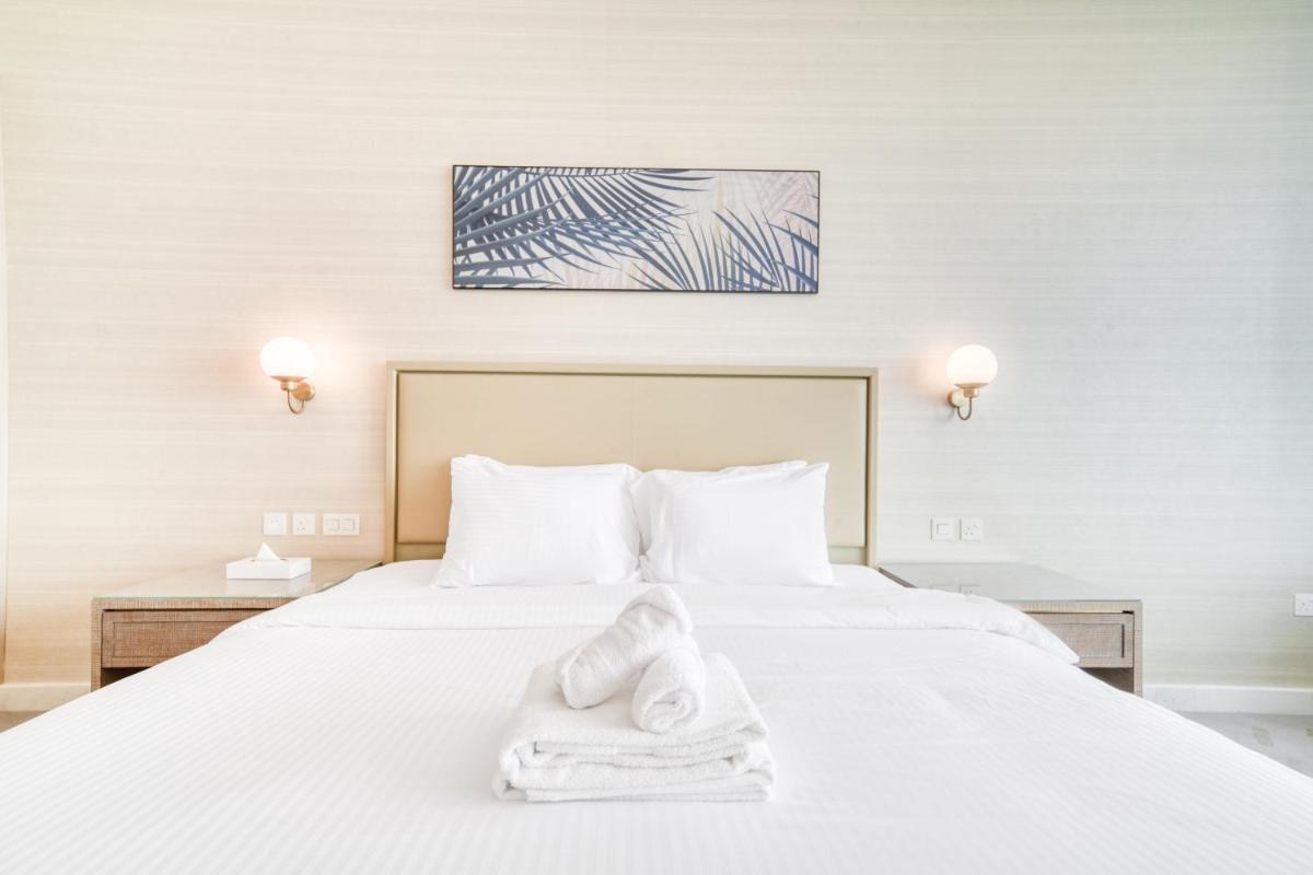 The Palm Tower, Palm Jumeirah - Mint Stay