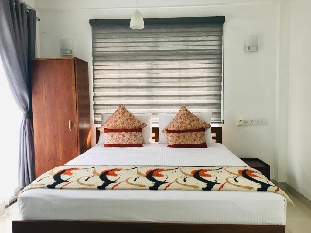 Kandy Traveller's Cottage view 2