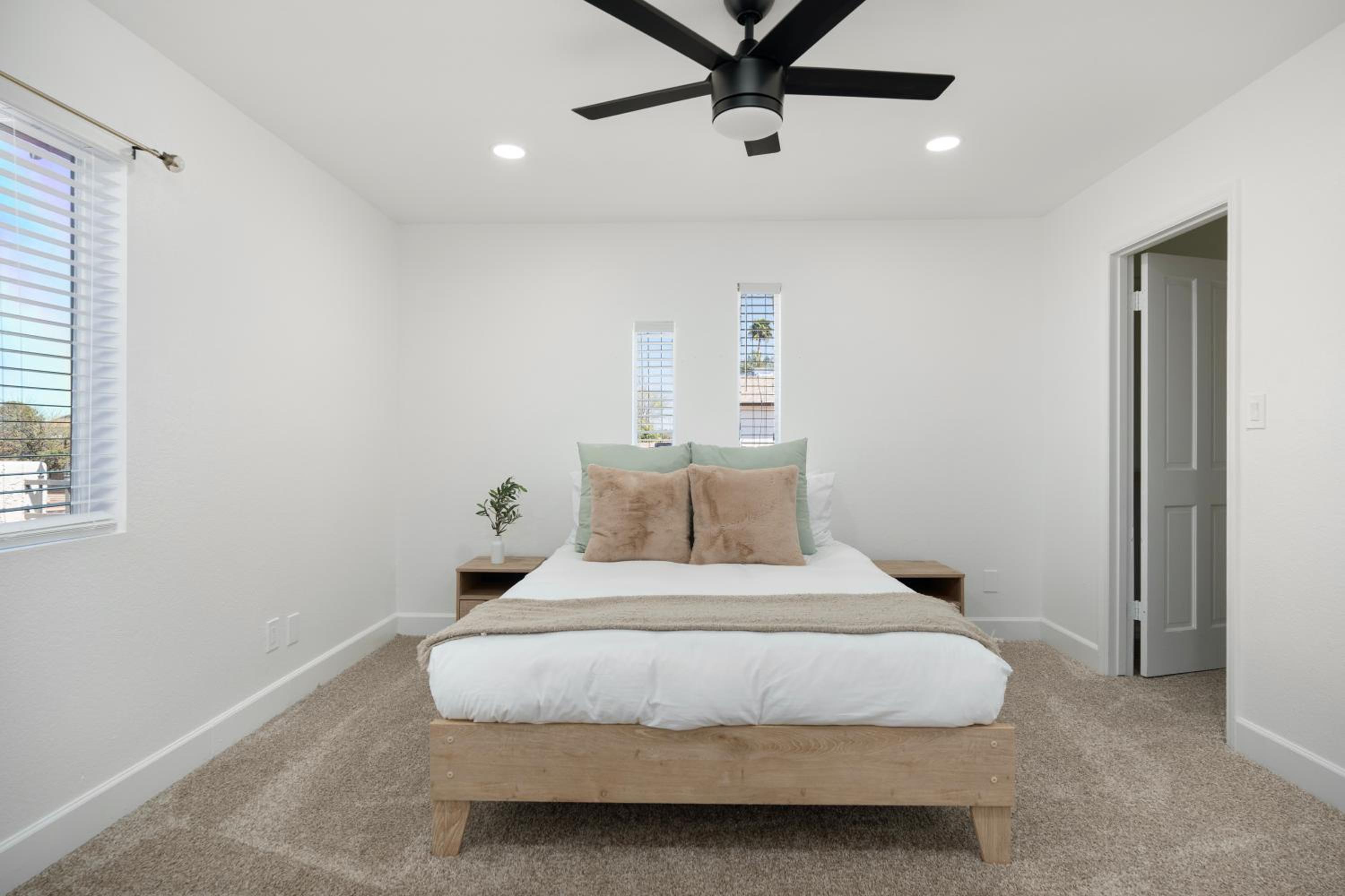 Spacious Glendale Home with Pool and Mountain Views!