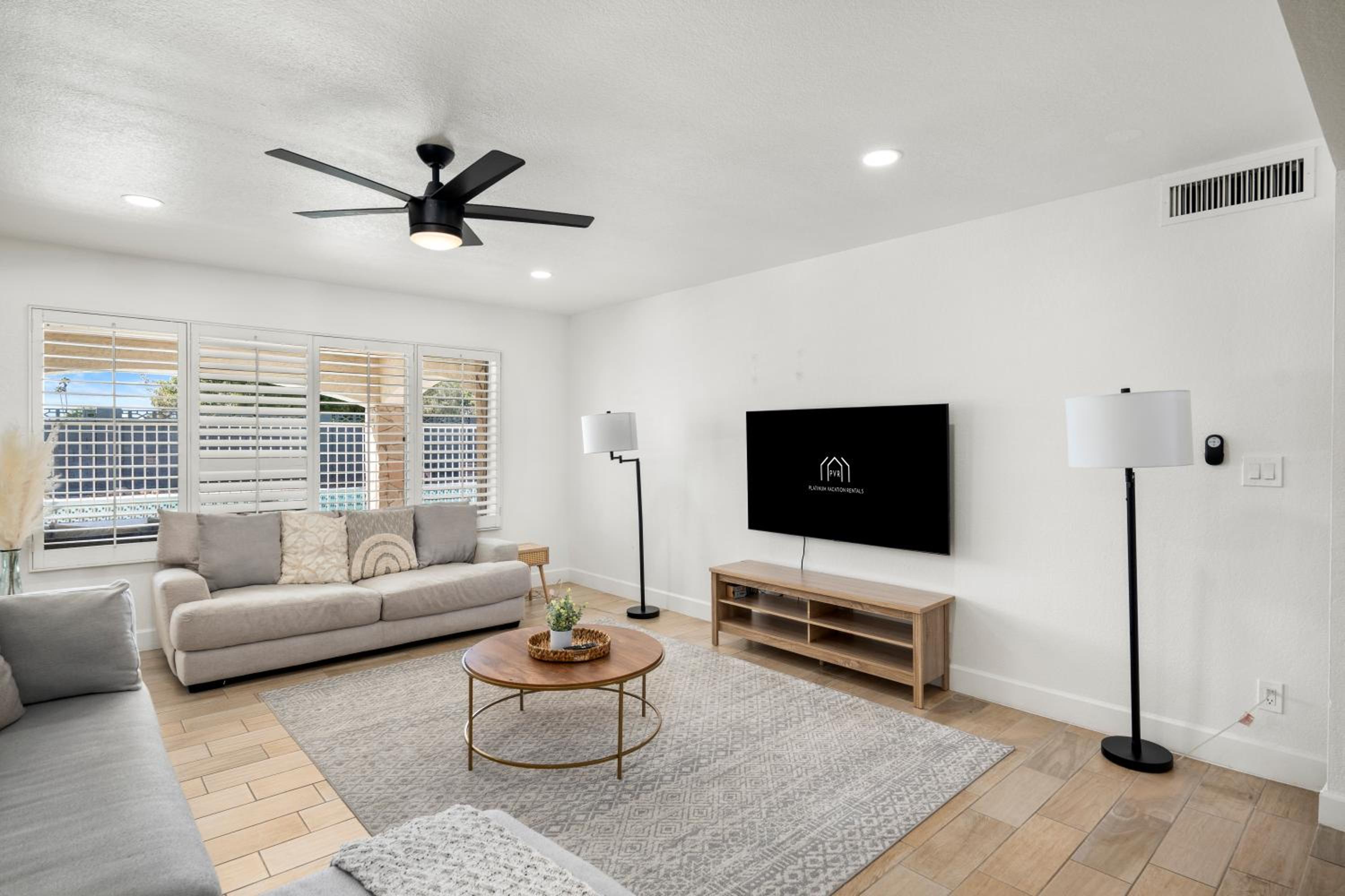 Spacious Glendale Home with Pool and Mountain Views!