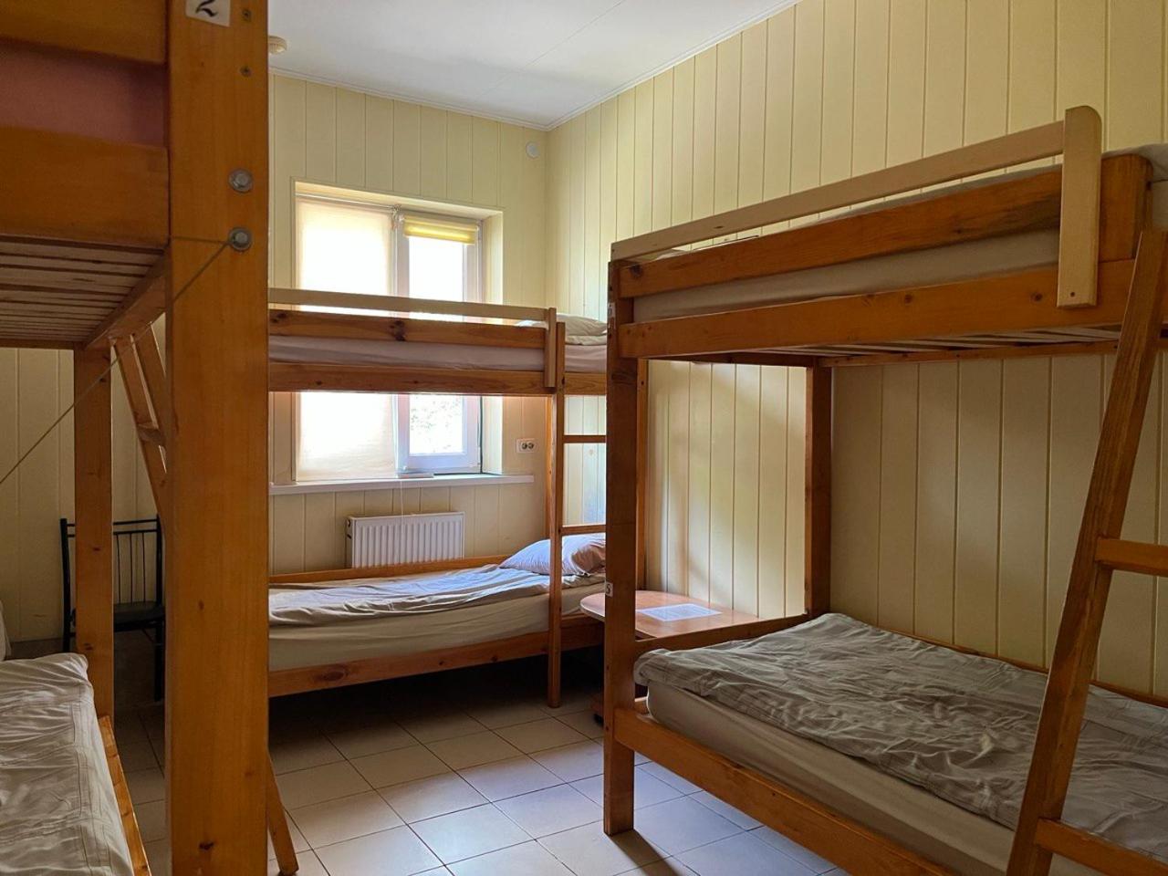 Photo 33
