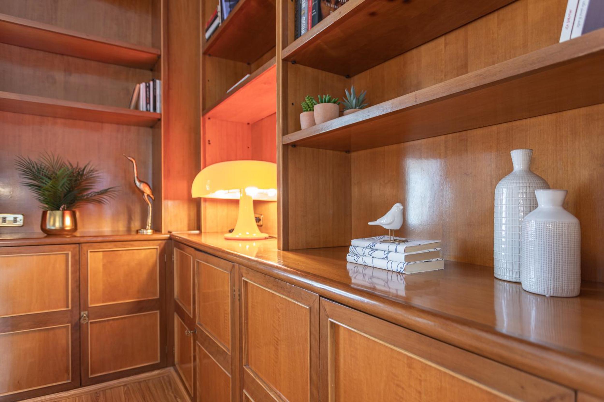 Minerva - Elegant New Classic close to Vatican