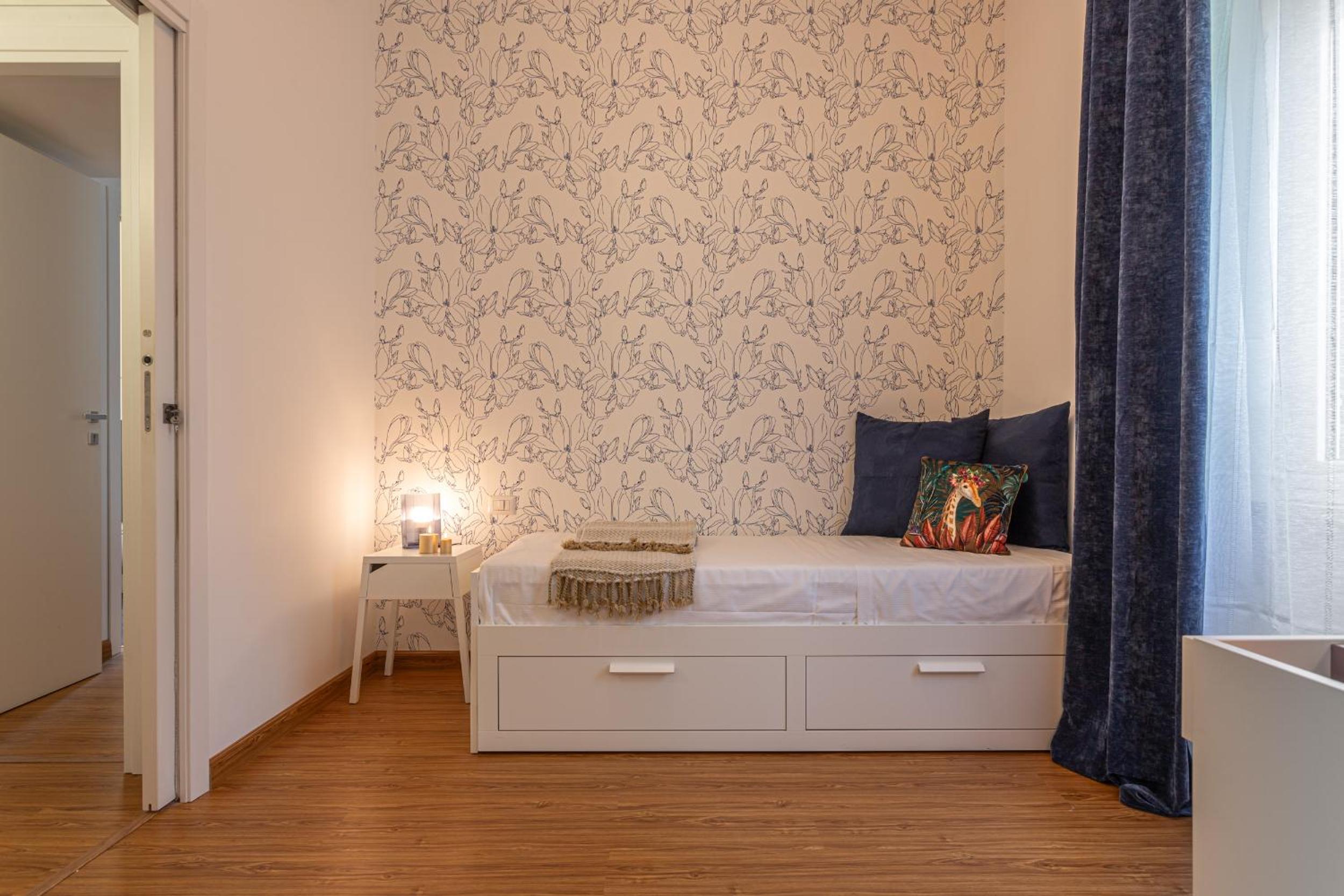 Minerva - Elegant New Classic close to Vatican