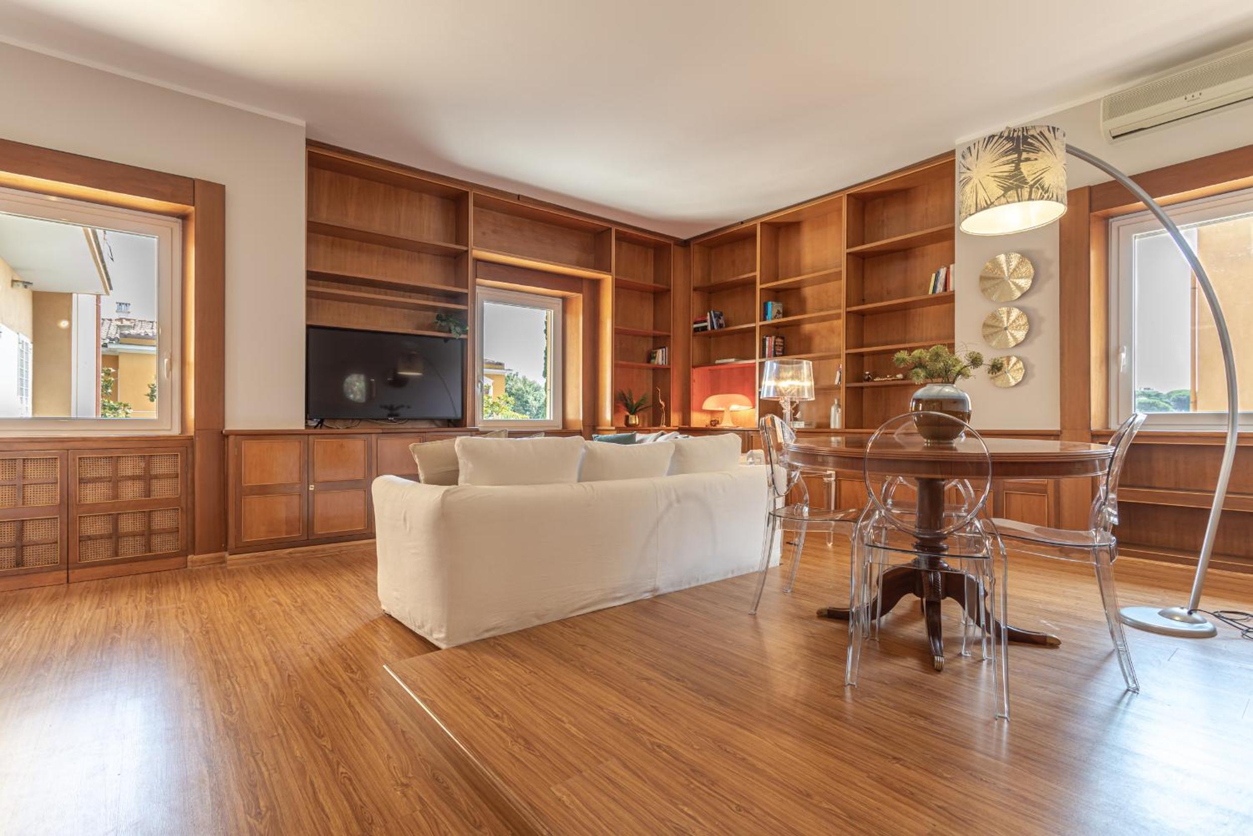 Minerva - Elegant New Classic close to Vatican