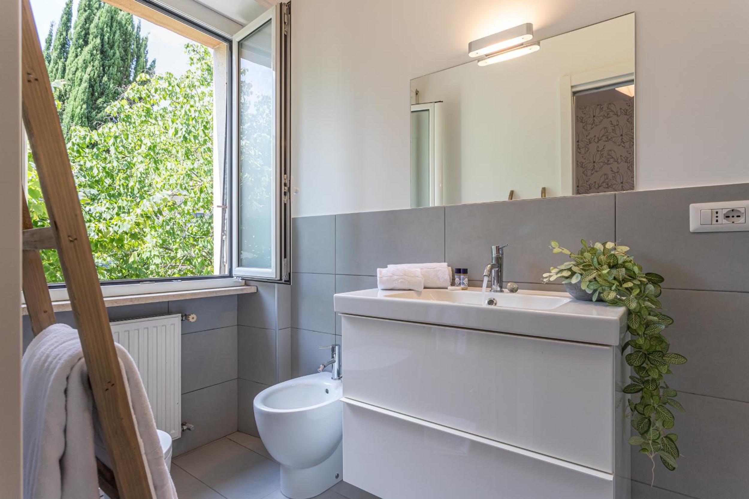 Minerva - Elegant New Classic close to Vatican