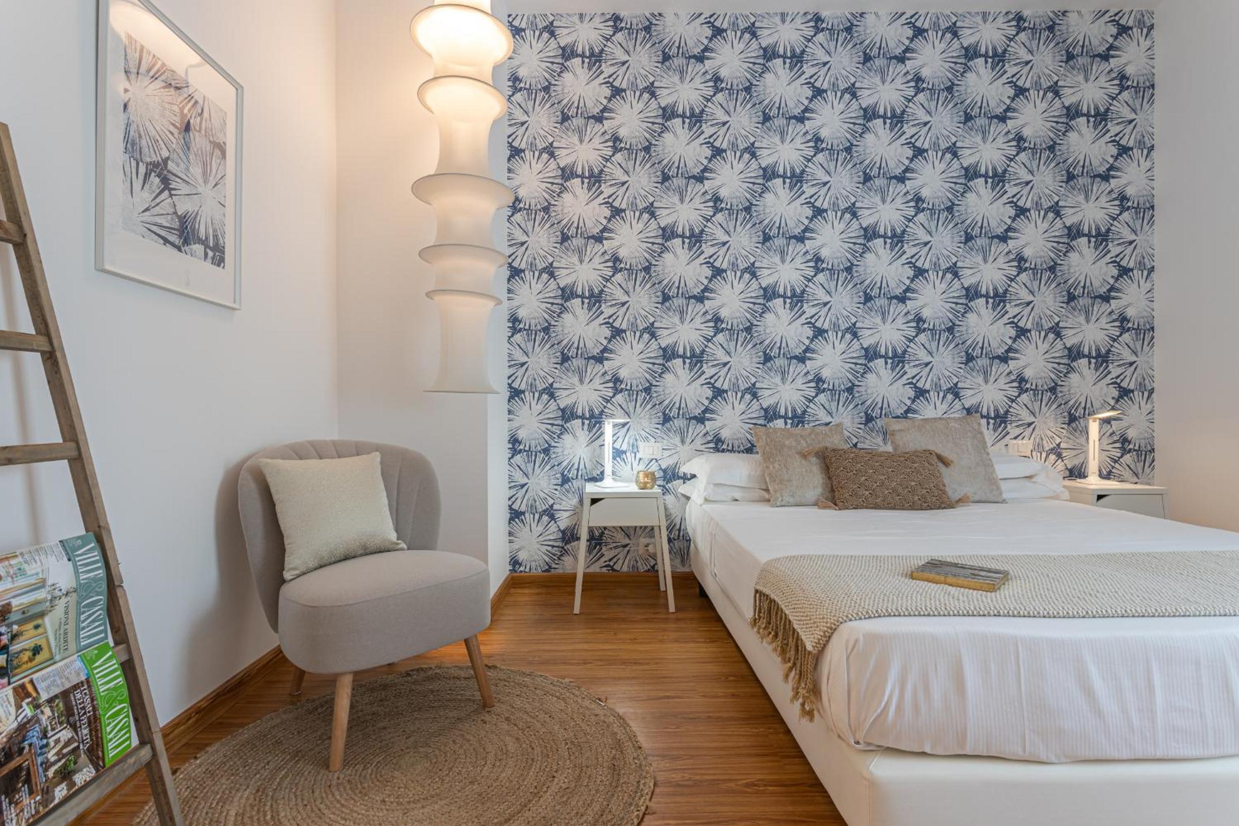 Minerva - Elegant New Classic close to Vatican