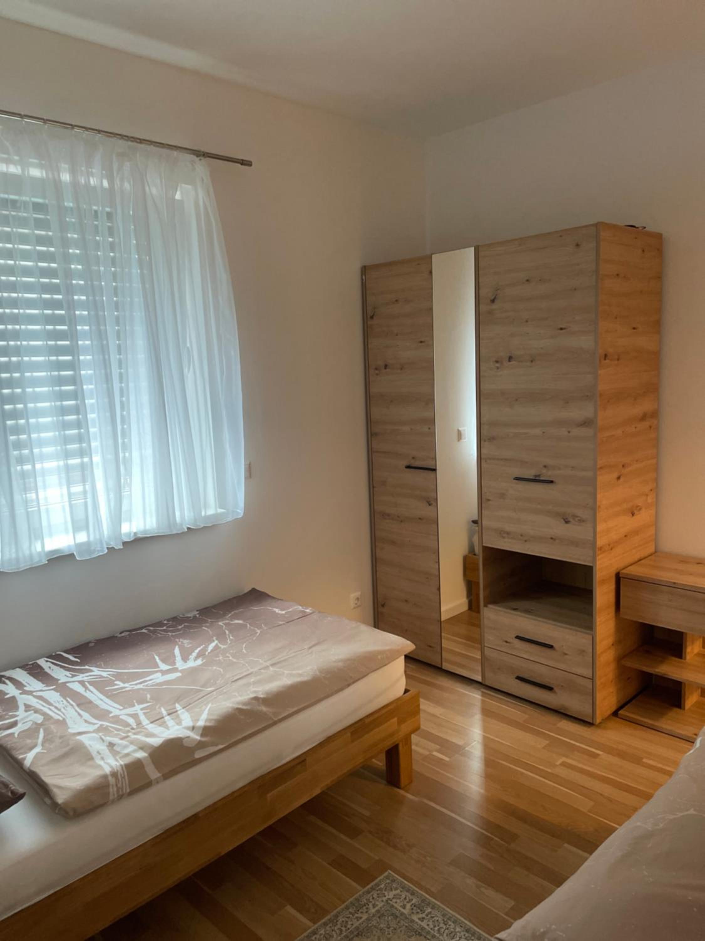 Sorinas Home - Comfortable Apartment near Graz - Free Parking