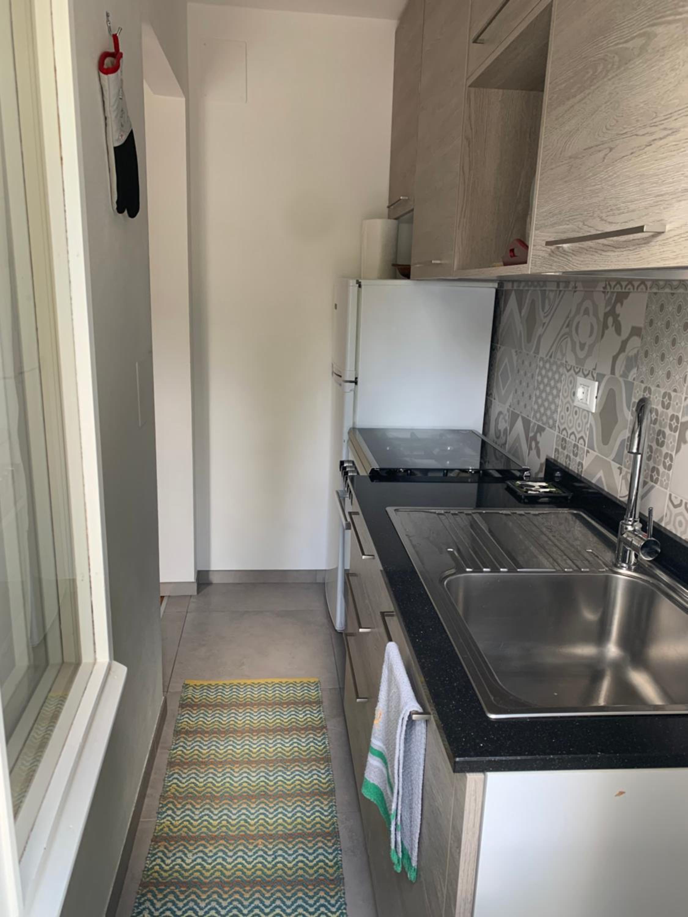 Sunny two room apartment in Campo Carlo Magno