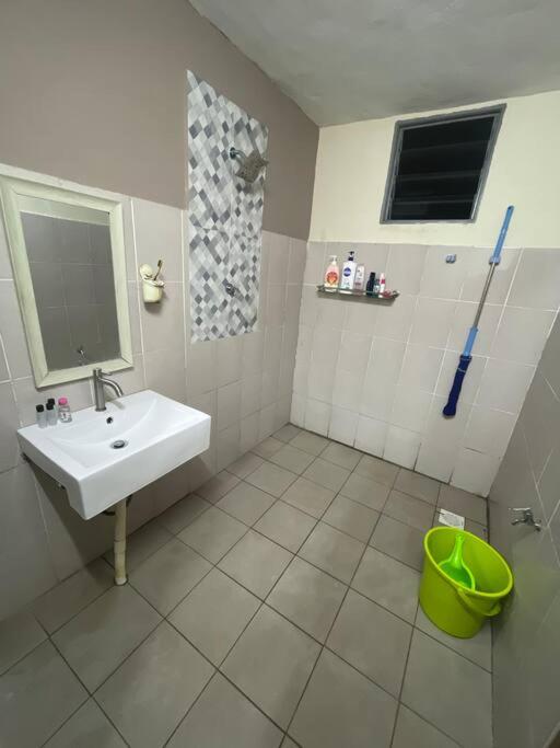 Cahaya Kasih Homestay PD 3 Bedroom (Muslim Homestay) photo 2