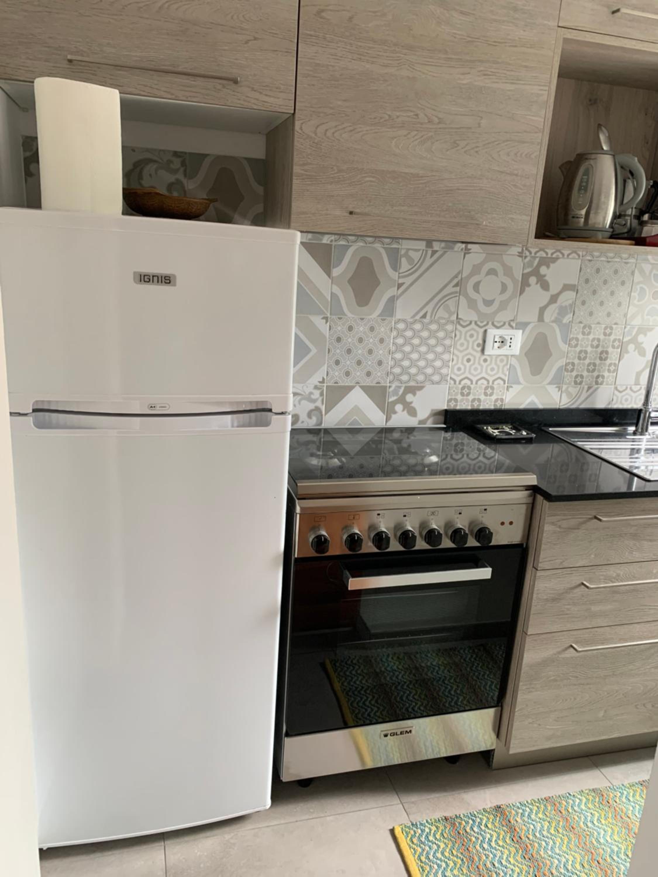 Sunny two room apartment in Campo Carlo Magno