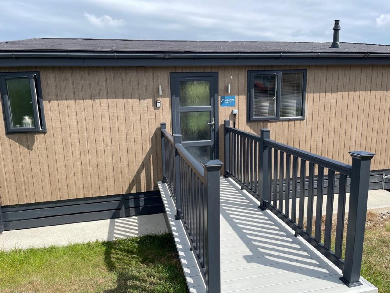 Canaston Waterside Lodges