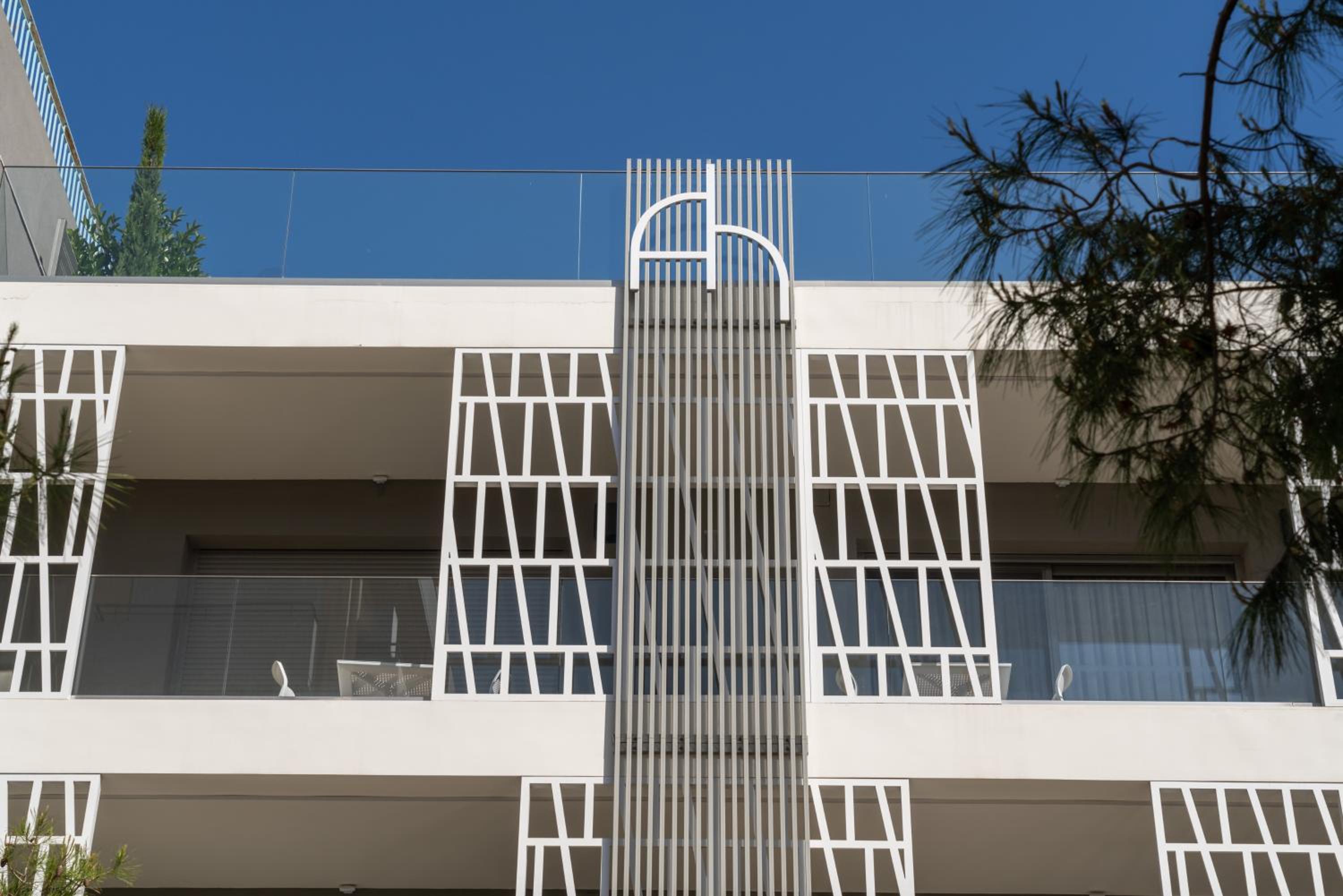 Hotel Athens Hill Luxury Apartments - Image 1