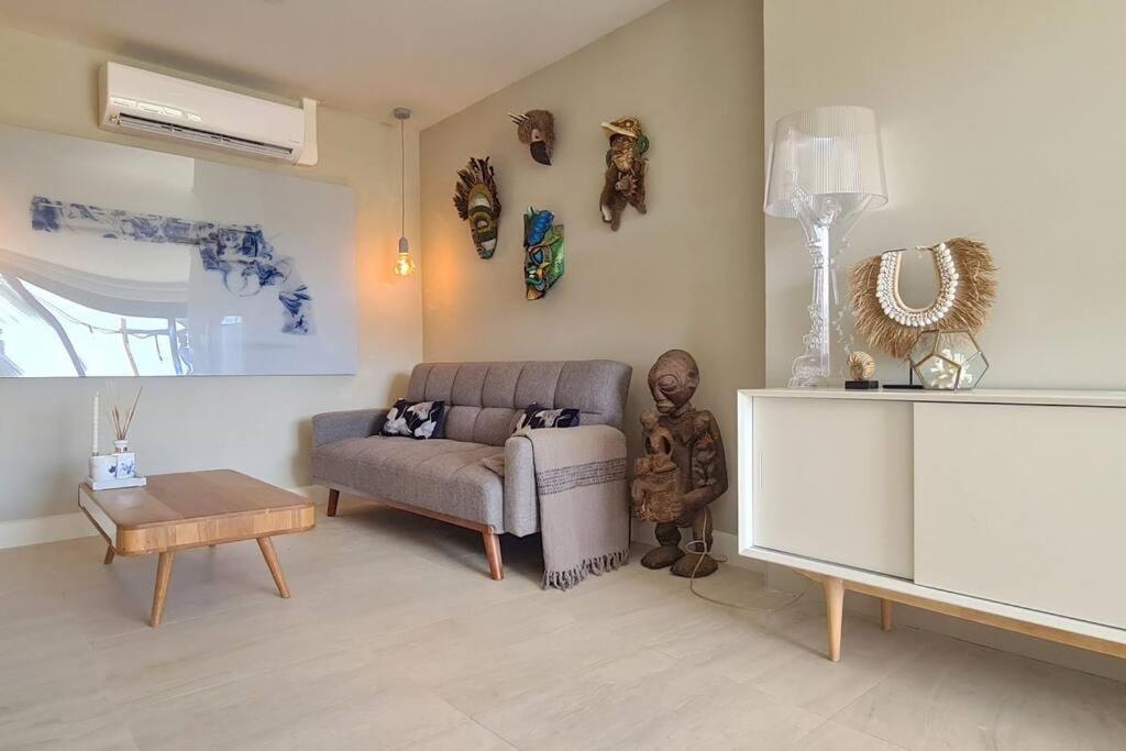 Boutique apartment with PRIVATE POOL, near Jan Thiel & Mambo beach, 2 bedrooms & gated community