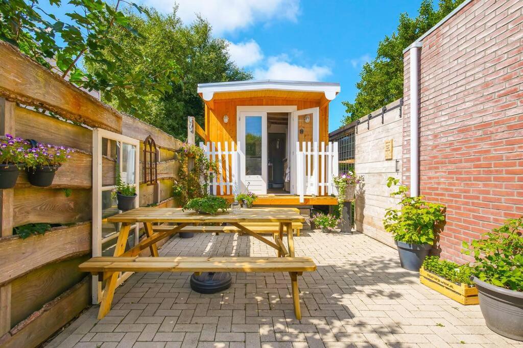 Tiny House In Ons Tuintje - Callantsoog aan Zee view 2