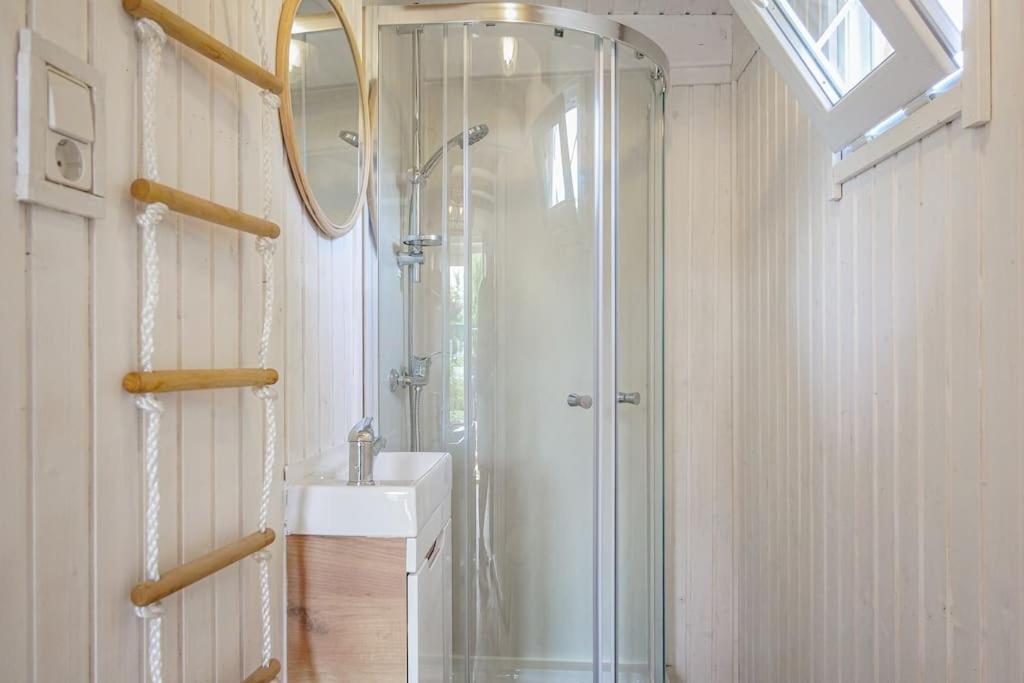 Tiny House In Ons Tuintje - Callantsoog aan Zee view 3