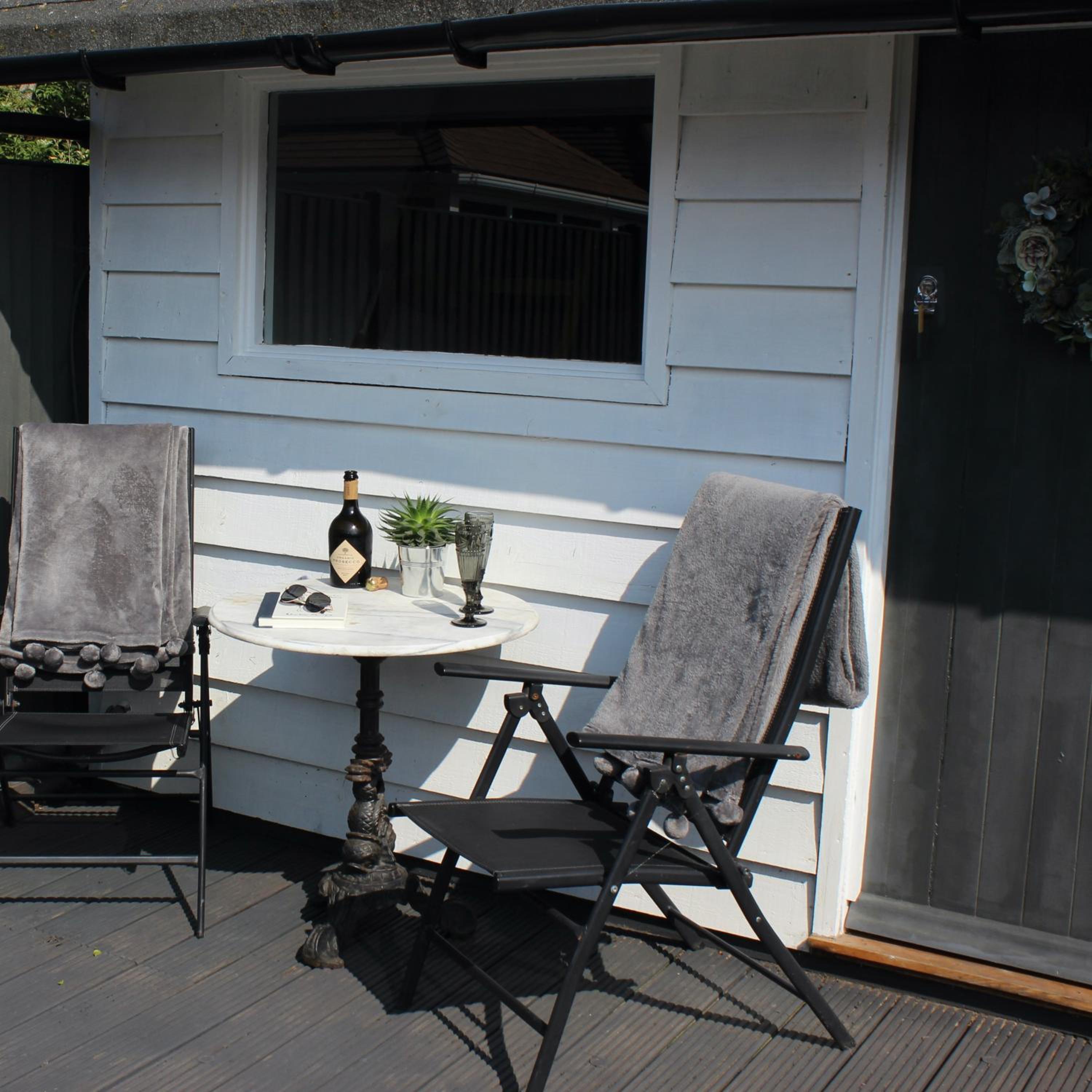 The Bubble Hideaway - A Little Oasis near the Sea
