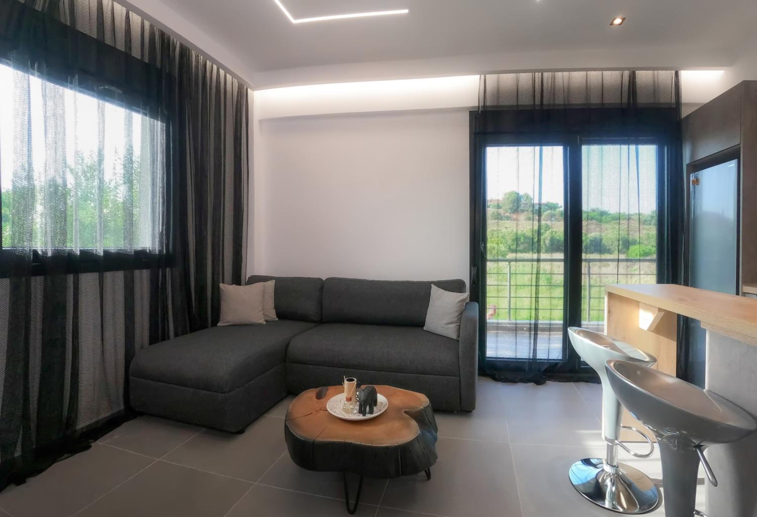 Berries Luxury Apartments