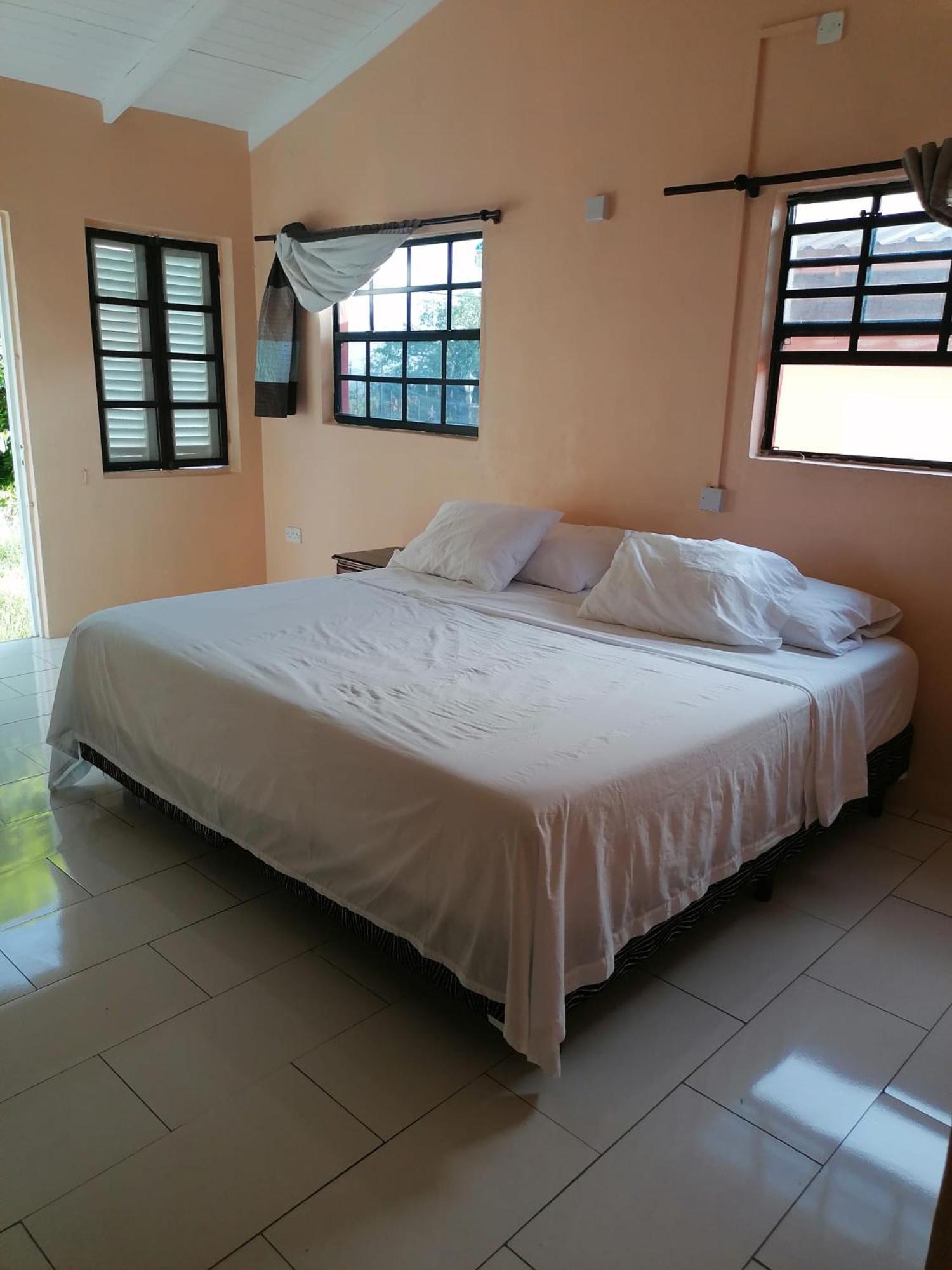 Belle Breeze Cottage