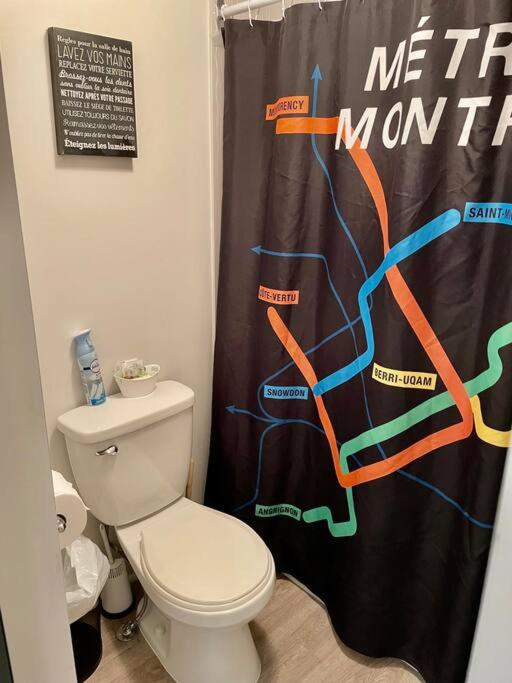 Chez Sarah: Montreal themed cozy loft