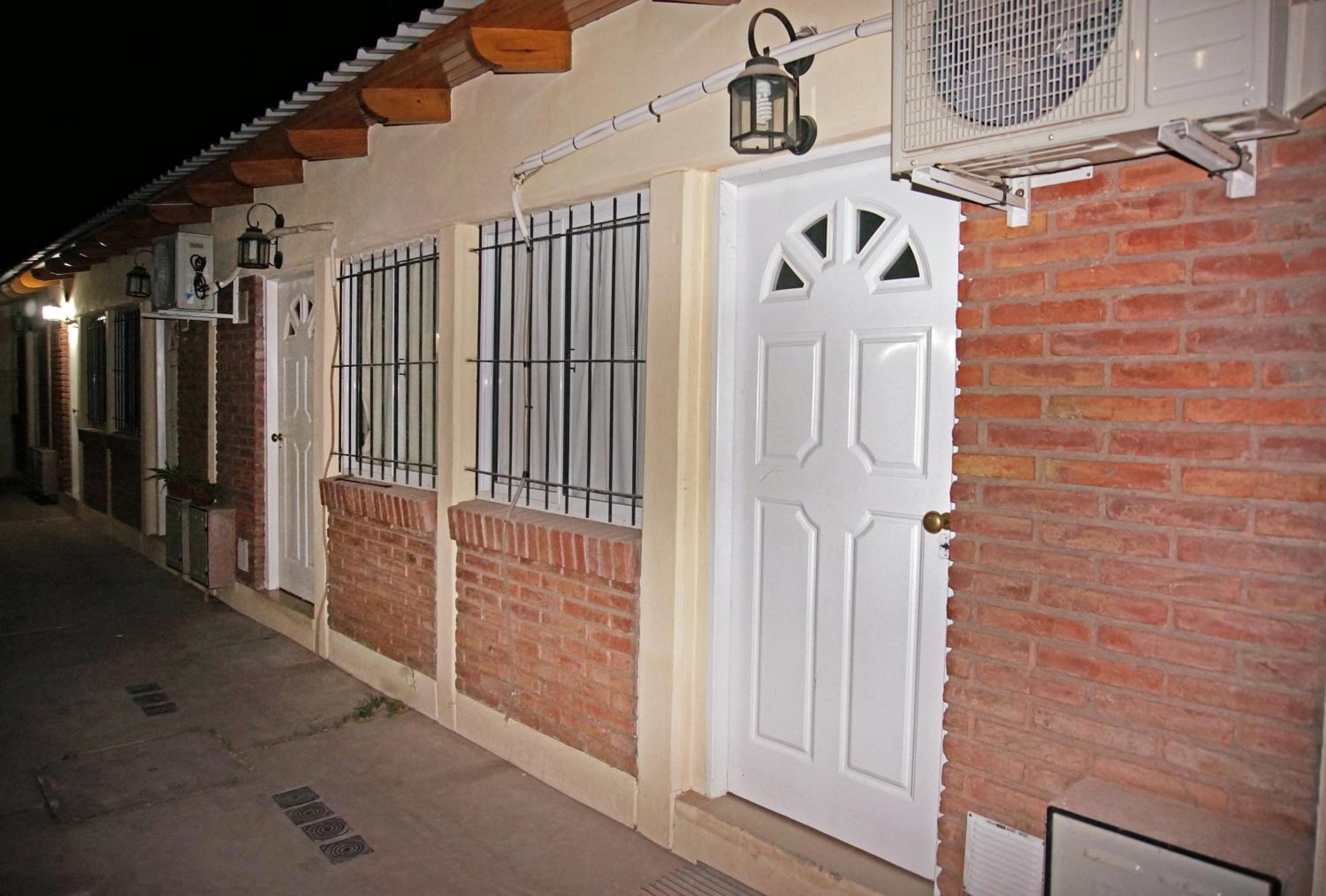Monoambiente-Wifi 100mb-TvCable-Centro San Rafael Segovia