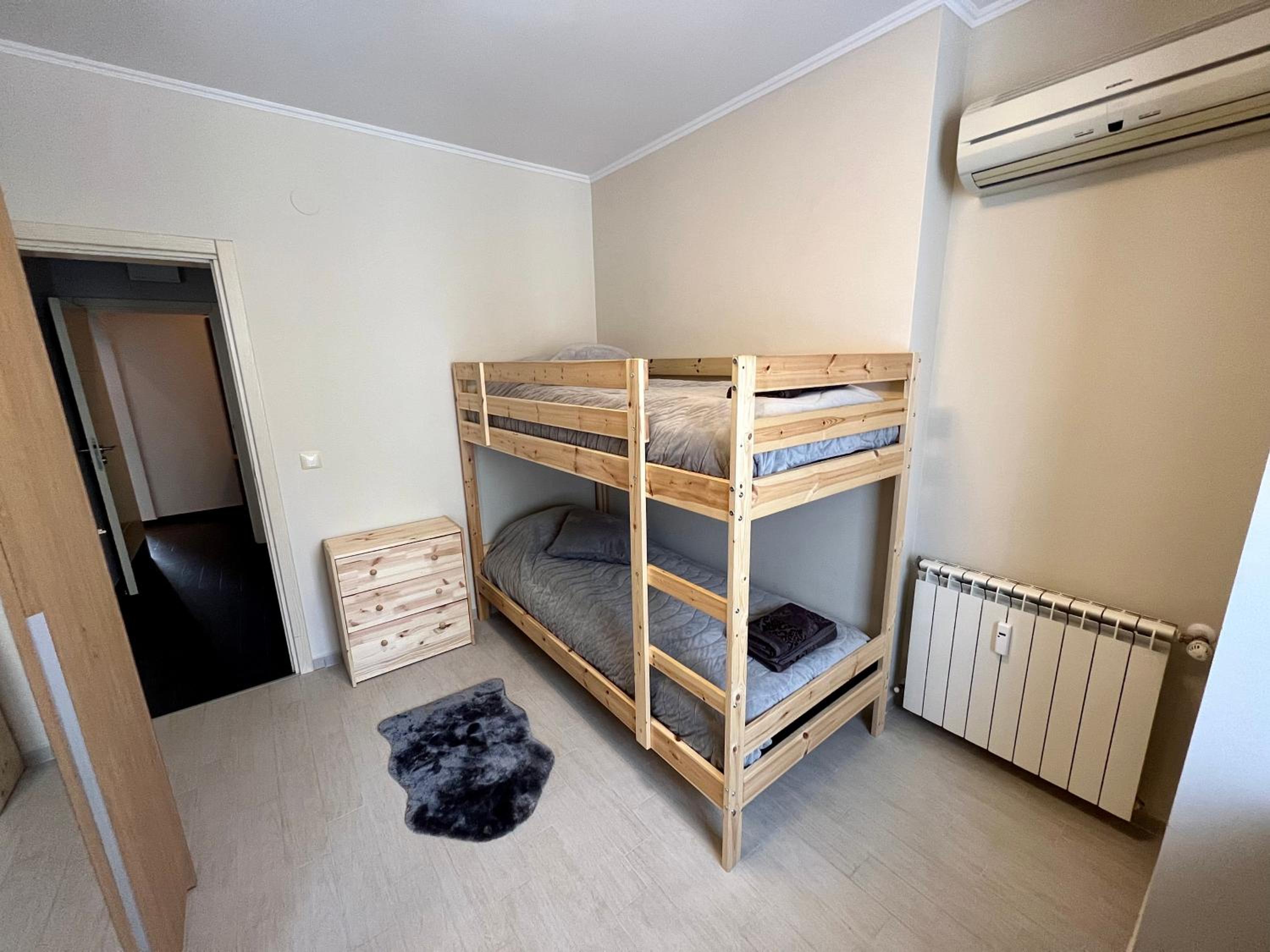 EXCELLENT LOCATION ! General Gurko apartment