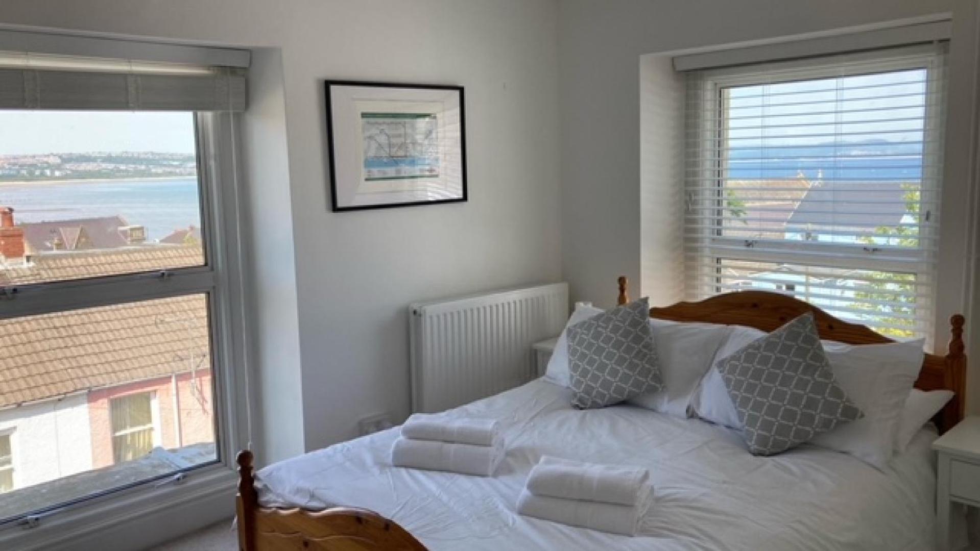 4 Bed in Mumbles oc-u27443