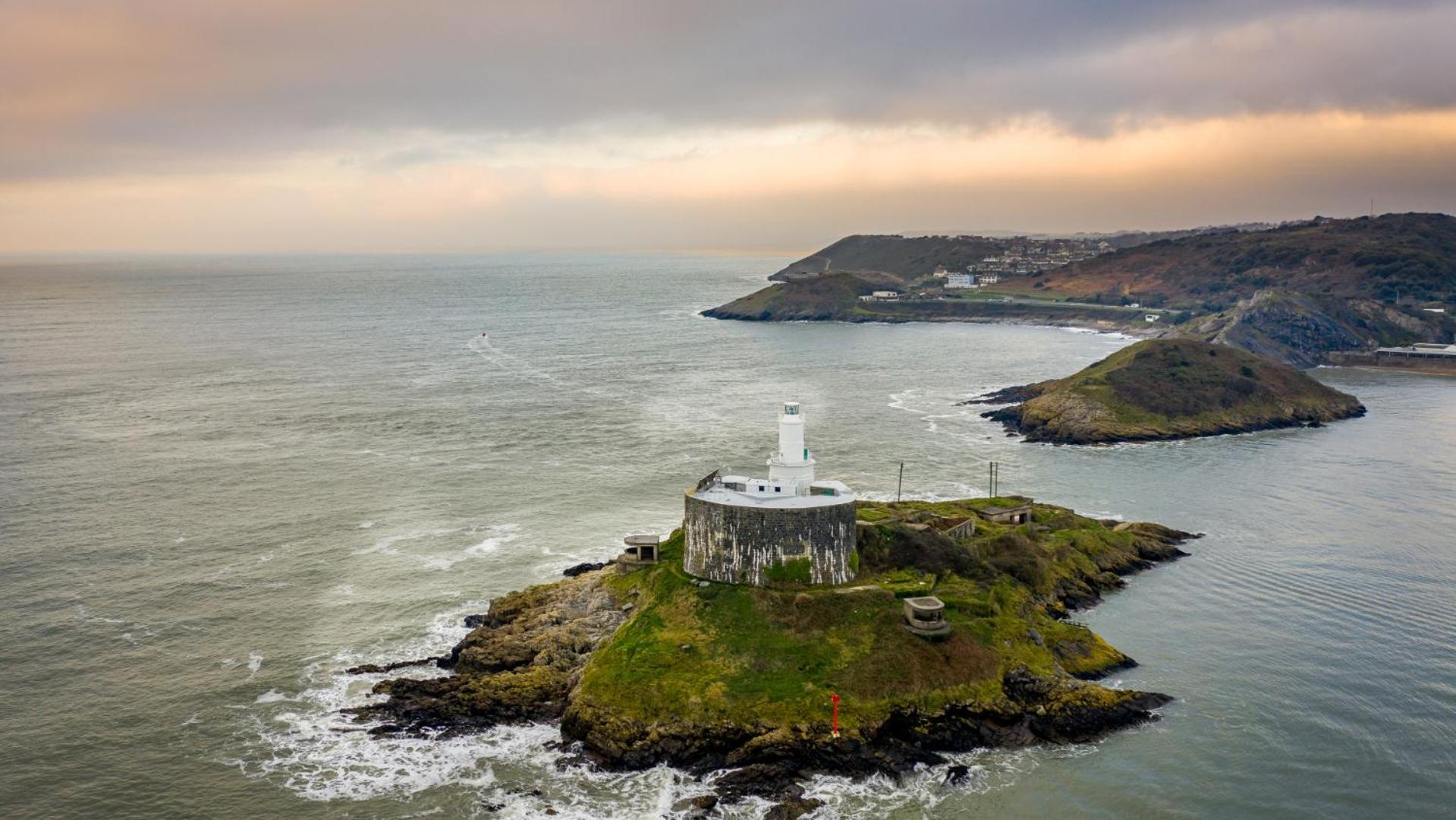 4 Bed in Mumbles oc-u27443