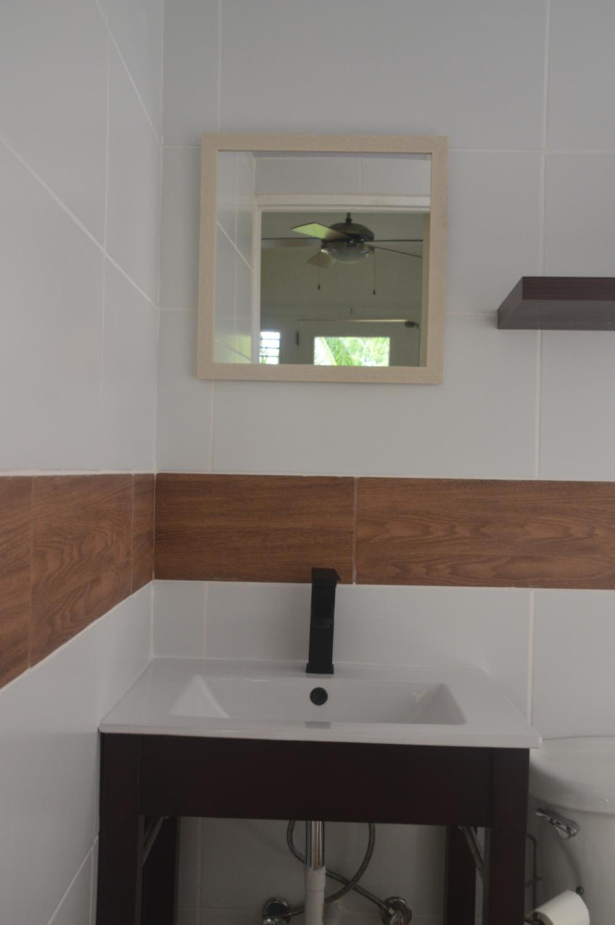 Ocean view one bedroom Trade Winds
