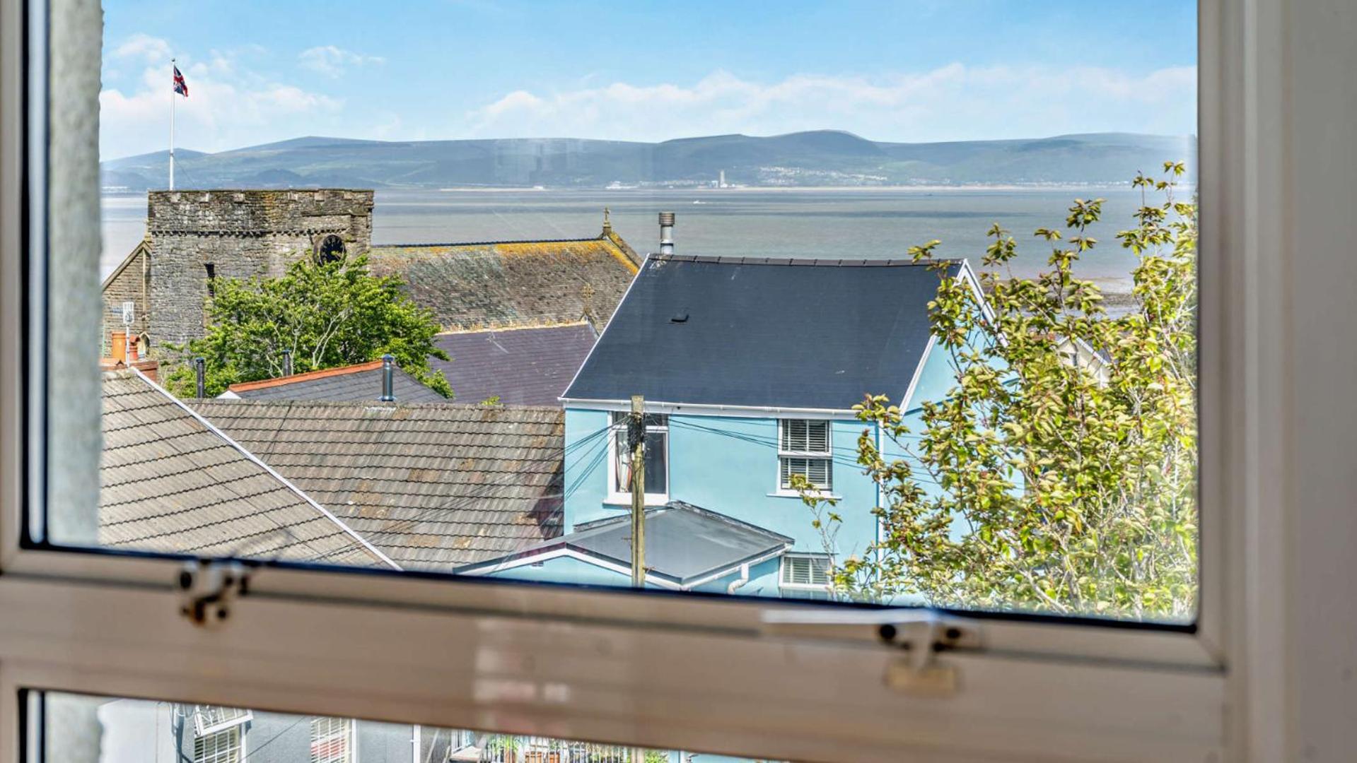 4 Bed in Mumbles oc-u27443