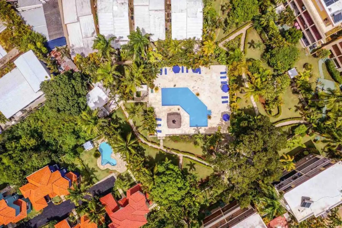 Ocean view one bedroom Trade Winds