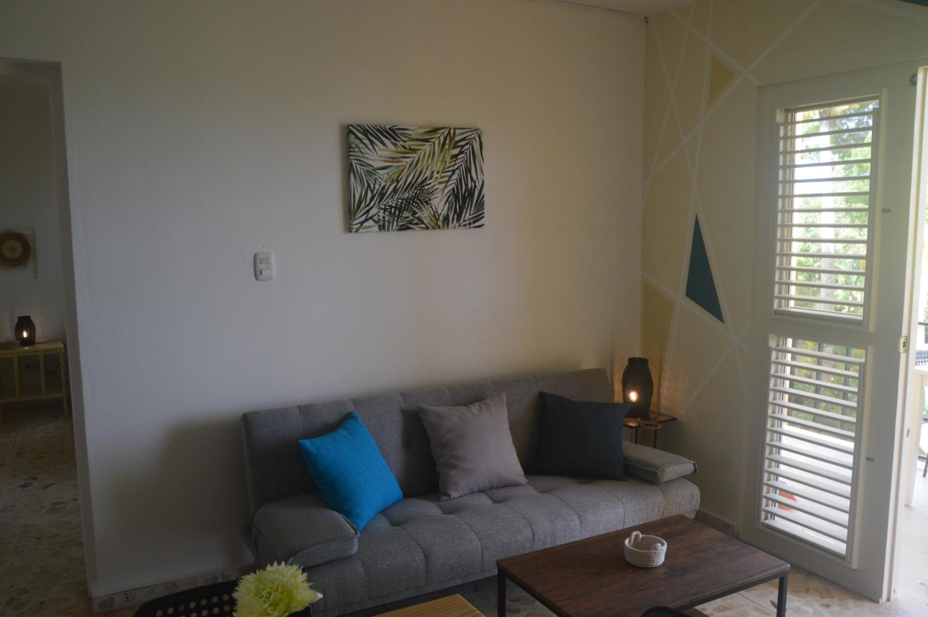 Ocean view one bedroom Trade Winds