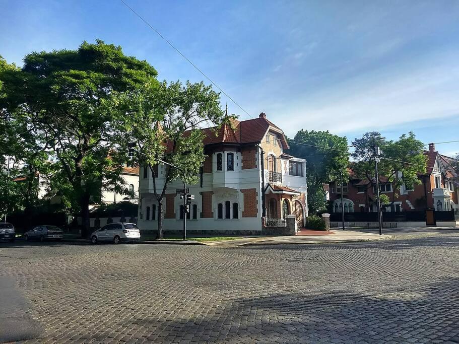 ALEGRE Y CONFORTABLE DEPARTAMENTO EN BELGRANO R
