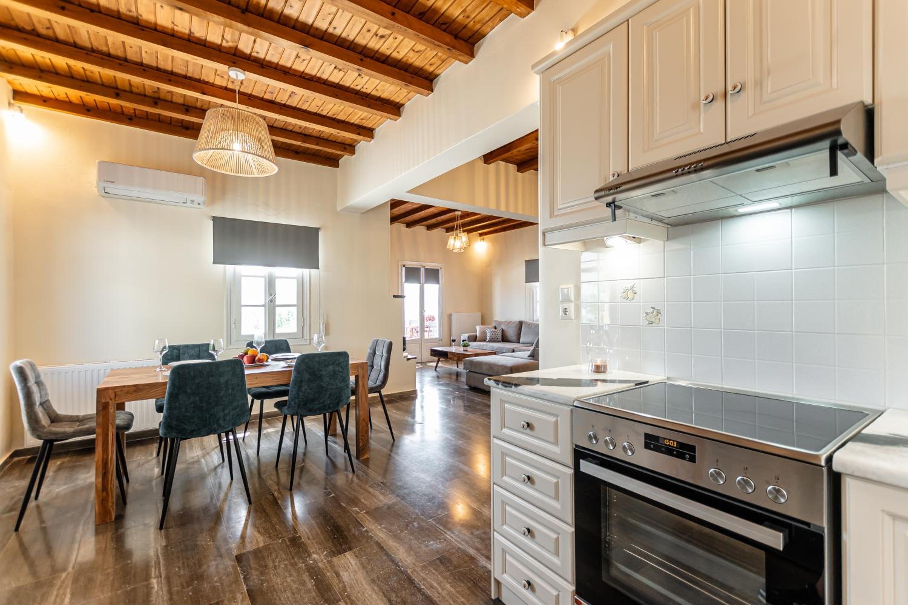 Naxian Queen Luxury Villas & Suites