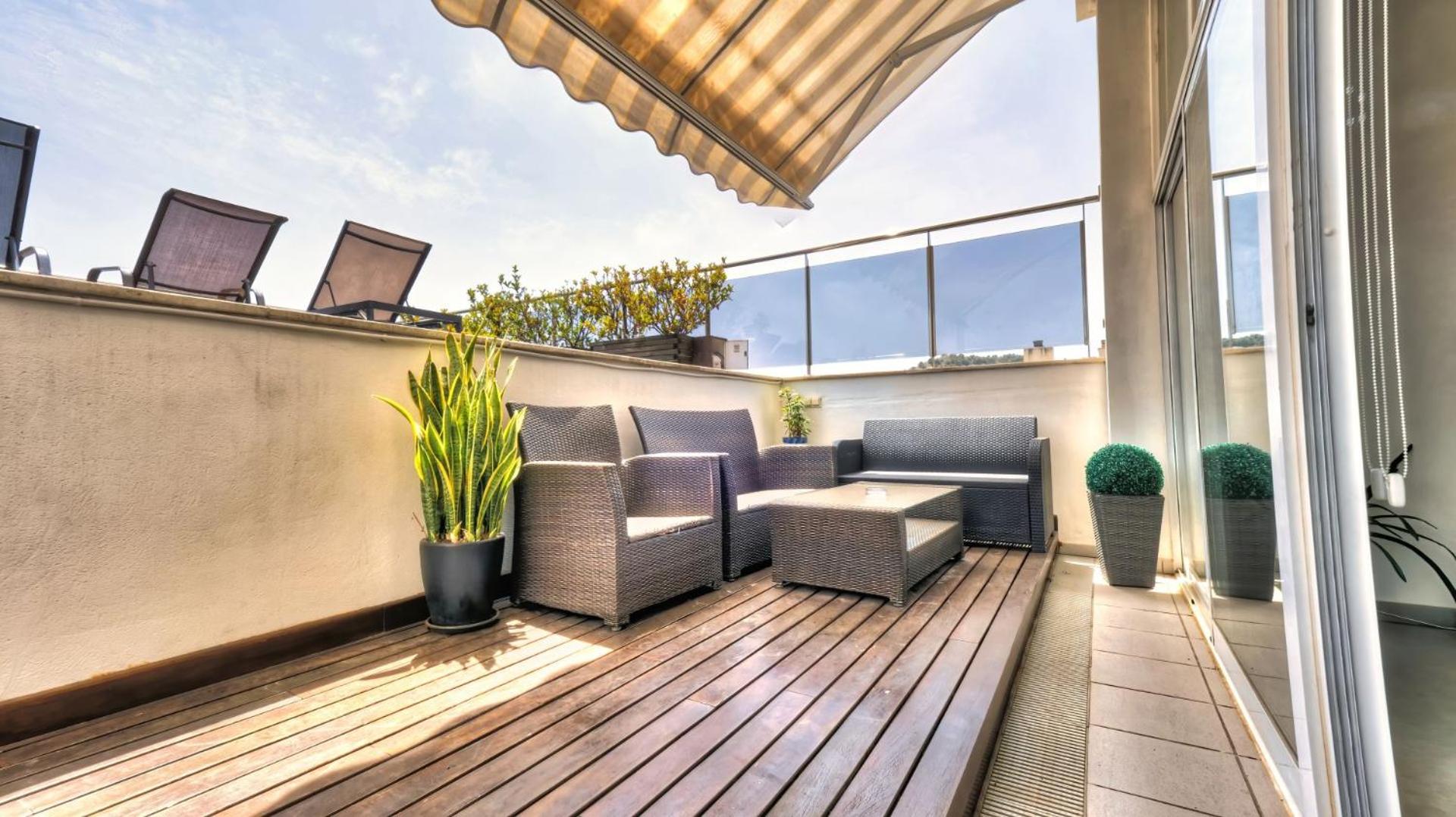 balance & terrace