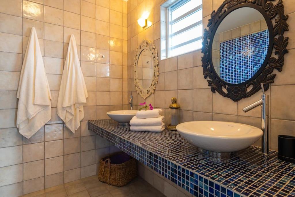 Villa Star Beach - Private pool and sea view!