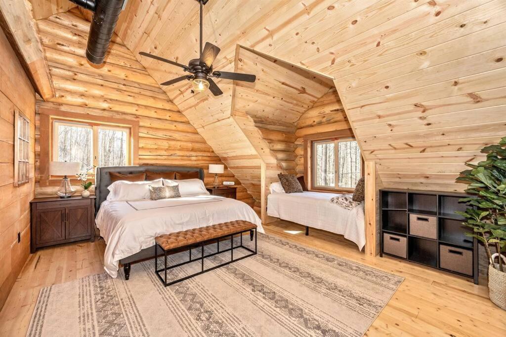 The Log House at Sugarloaf Mountain MD