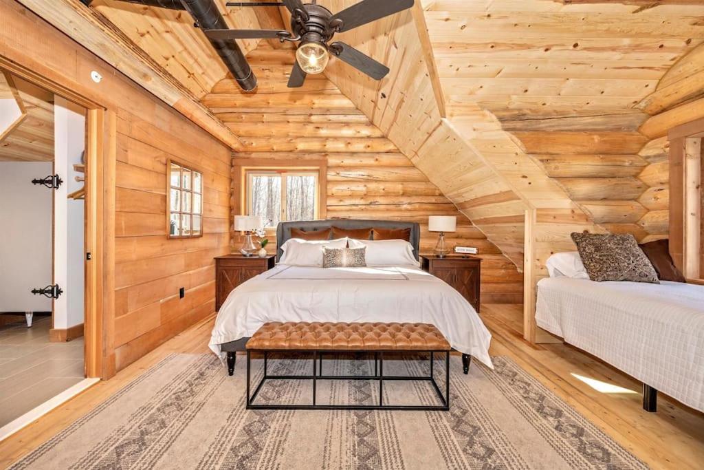 The Log House at Sugarloaf Mountain MD