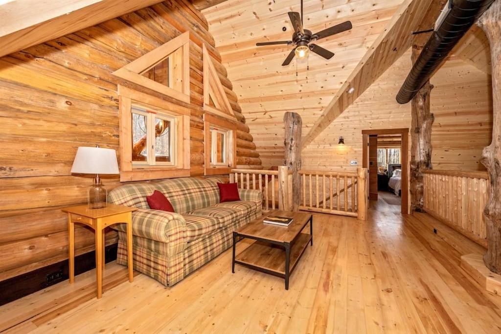 The Log House at Sugarloaf Mountain MD