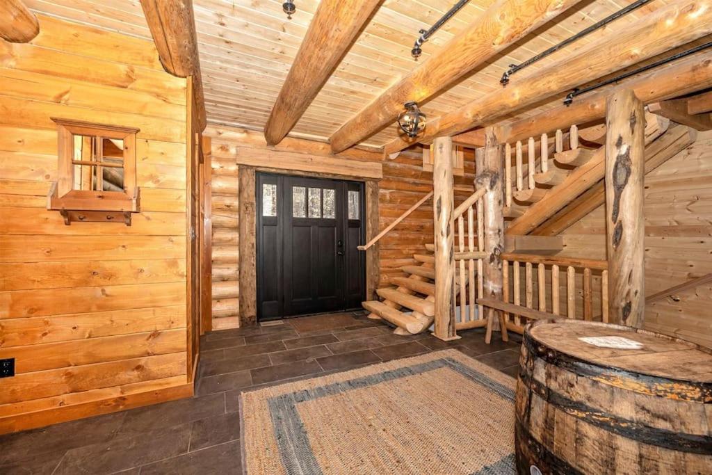 The Log House at Sugarloaf Mountain MD