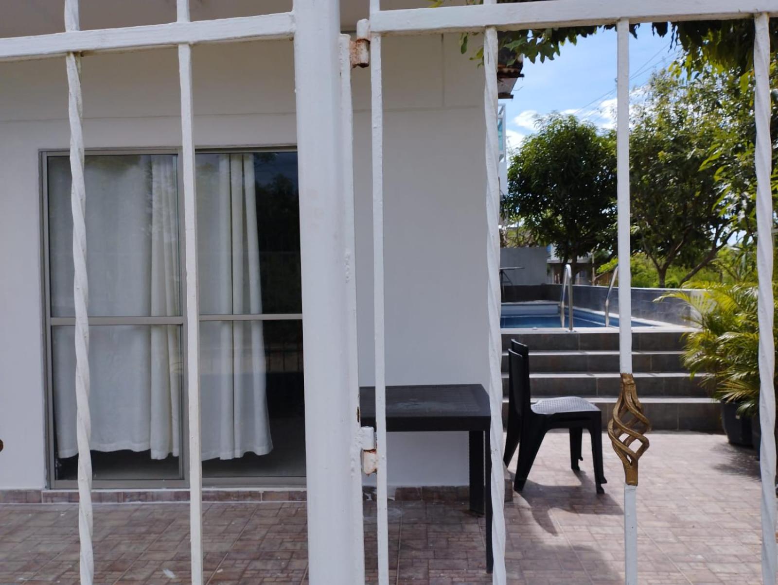 Apartahotel Eden Coveñas