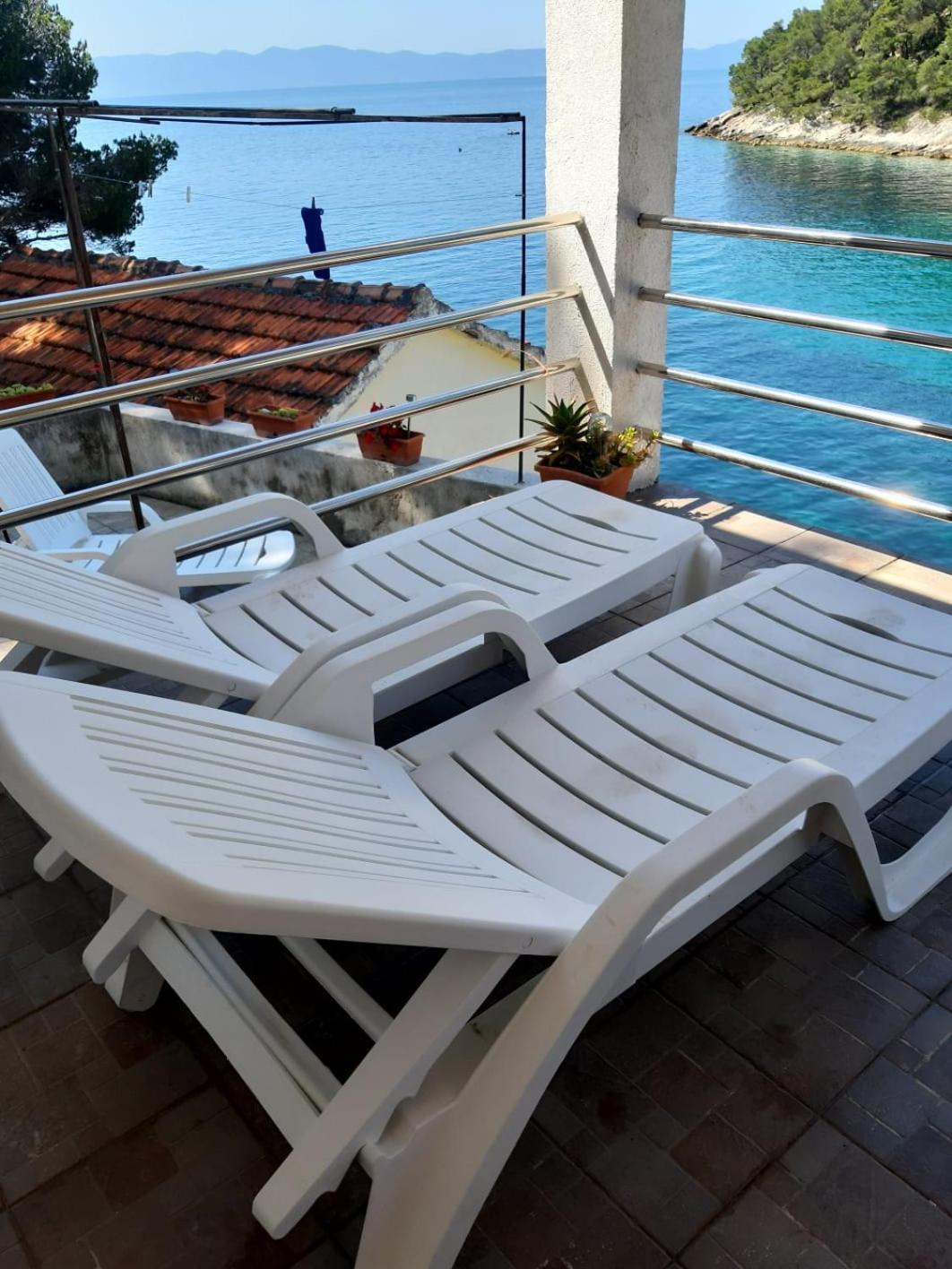 Vacation home in Pelinovik bay view 2
