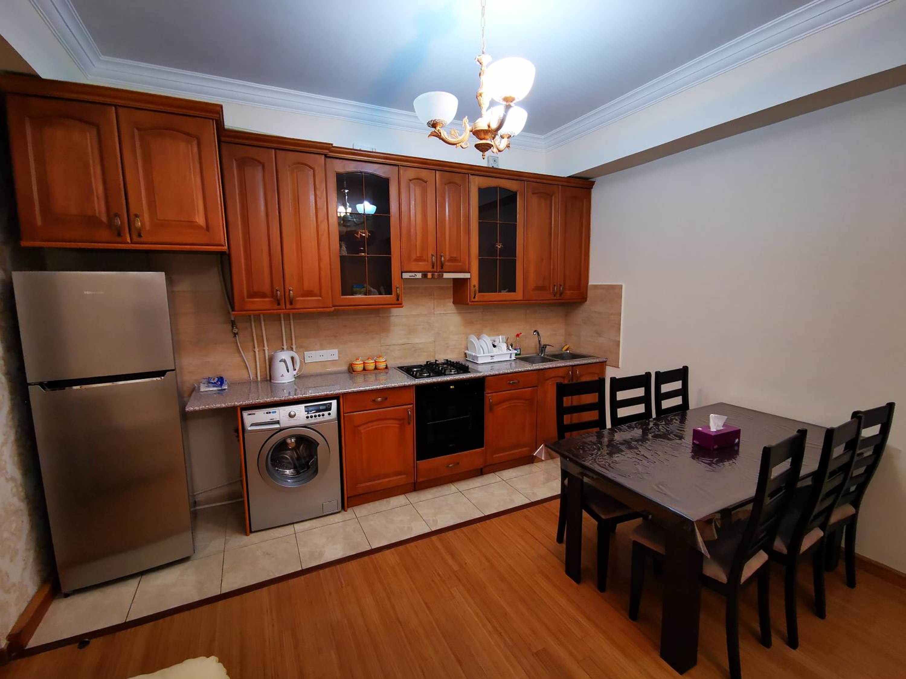 City Center, Comfortable and Sunny 2 Bedroom Nearby Republic Square