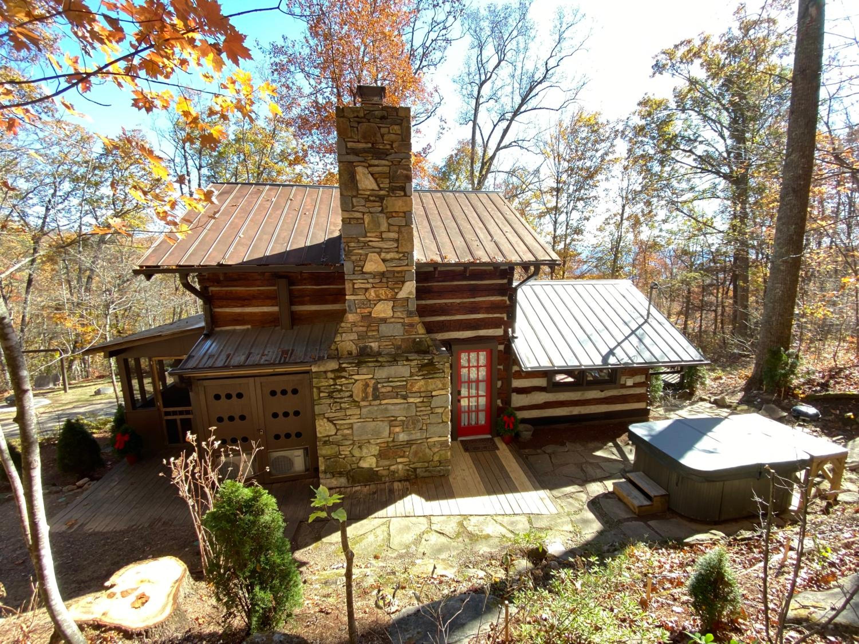 Romantic, Quaint Antique Log Cabin near Asheville 4x4 or AWD access only view 2