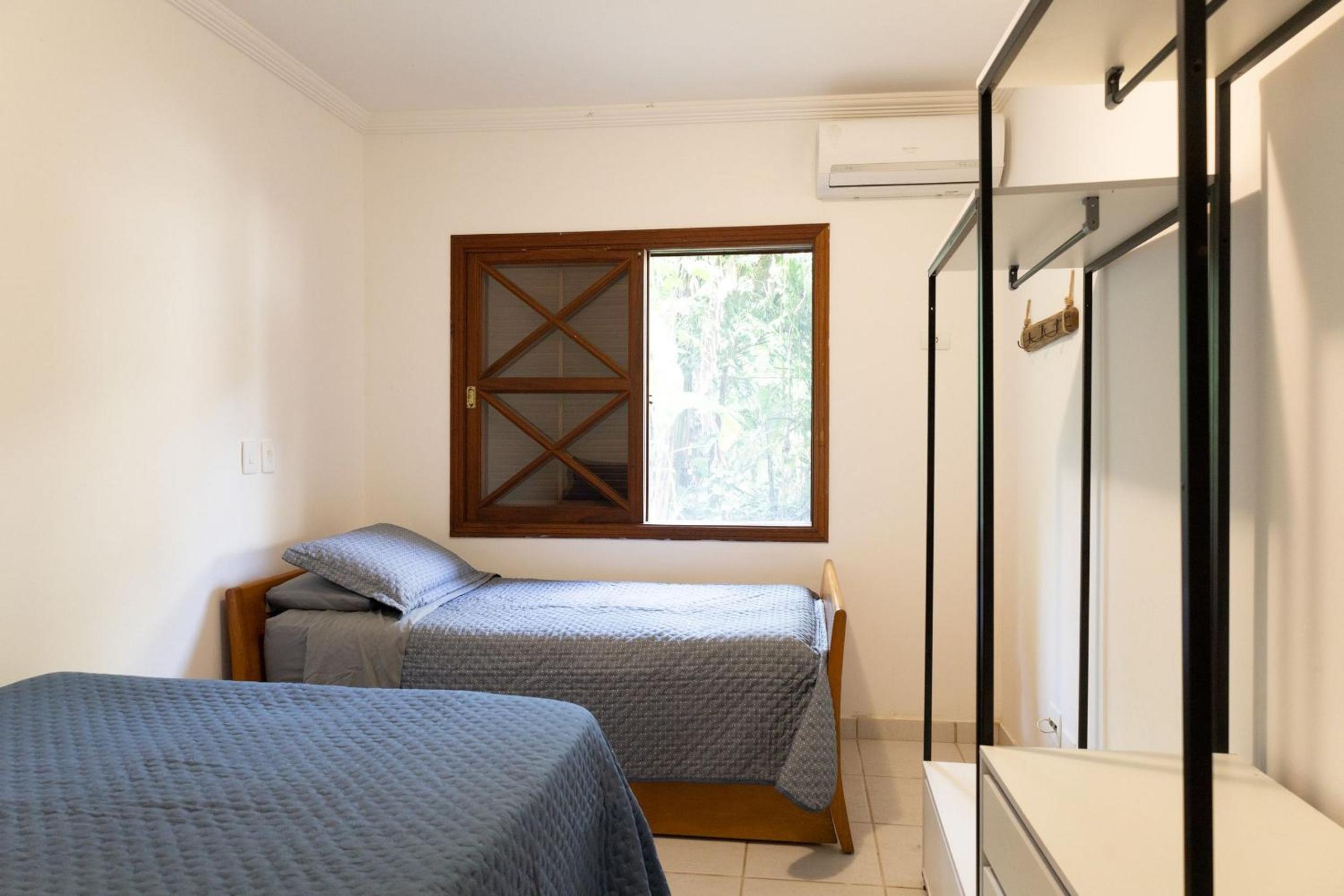 Flats de 1 e 2 dorm a 50m da Praia Maresias - Cond Lazer Completo